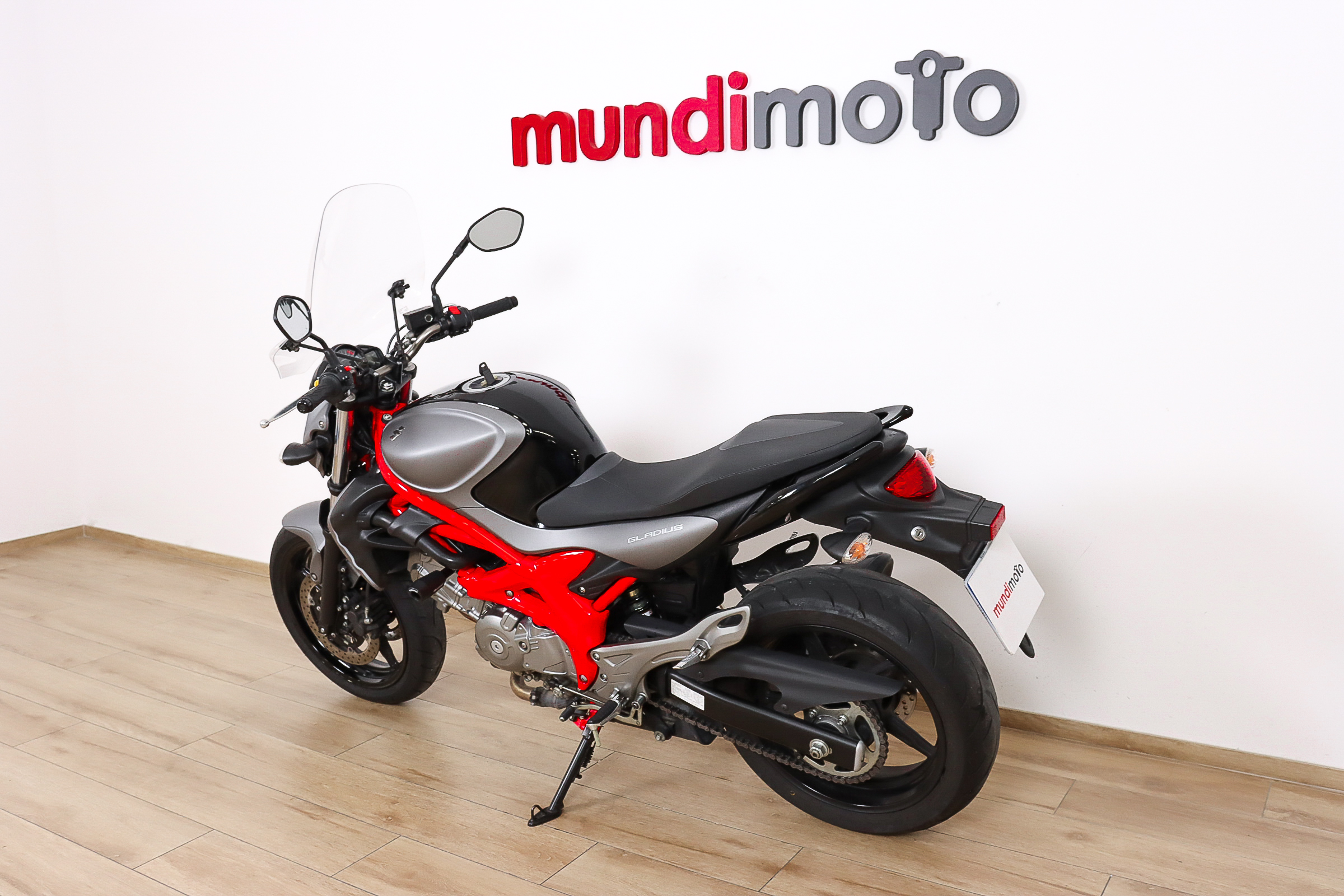 SUZUKI Gladius 650 ABSSUZUKI9 SUZUKI Gladius 650 ABSSUZUKI9