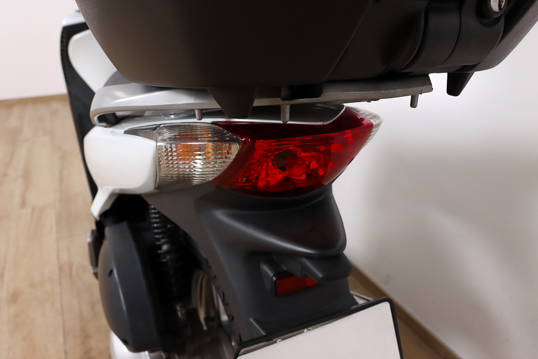 HONDA SCOOPY SH125iHONDA8 HONDA SCOOPY SH125iHONDA8