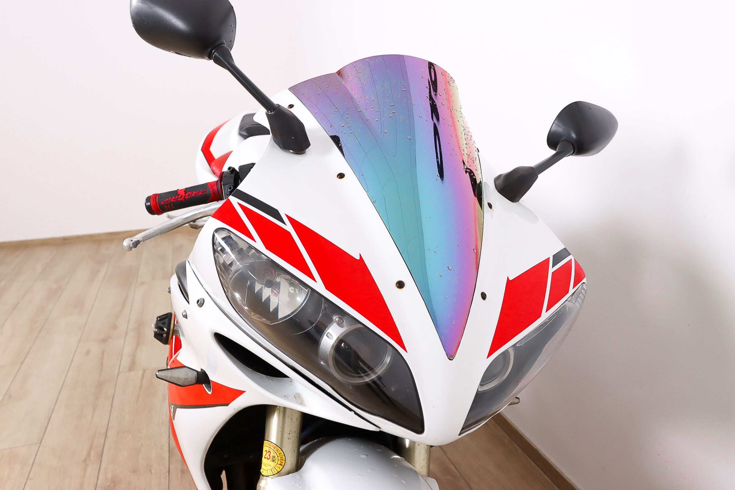 YAMAHA YZF R1YAMAHA3 YAMAHA YZF R1YAMAHA3