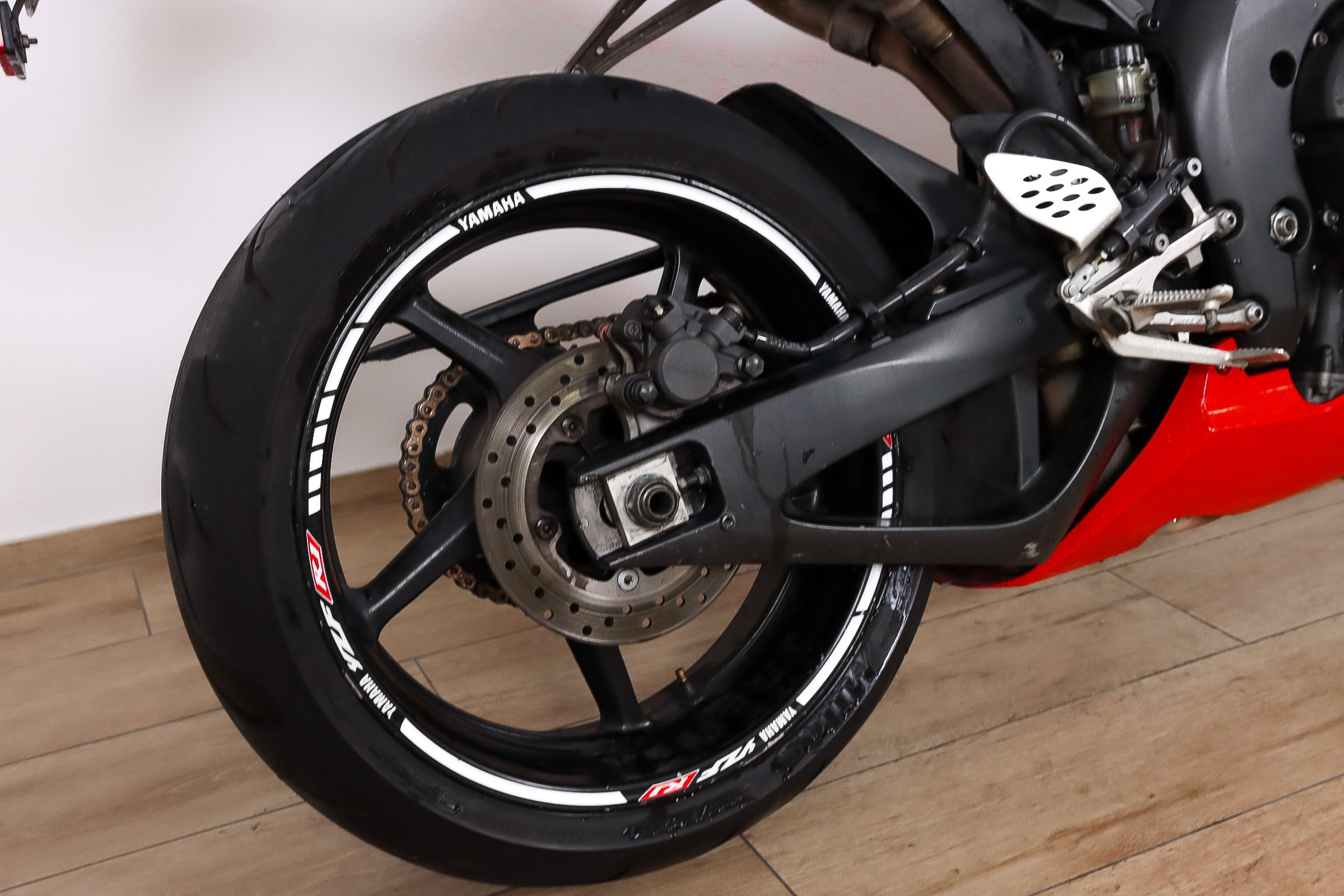 YAMAHA YZF R1YAMAHA4 YAMAHA YZF R1YAMAHA4