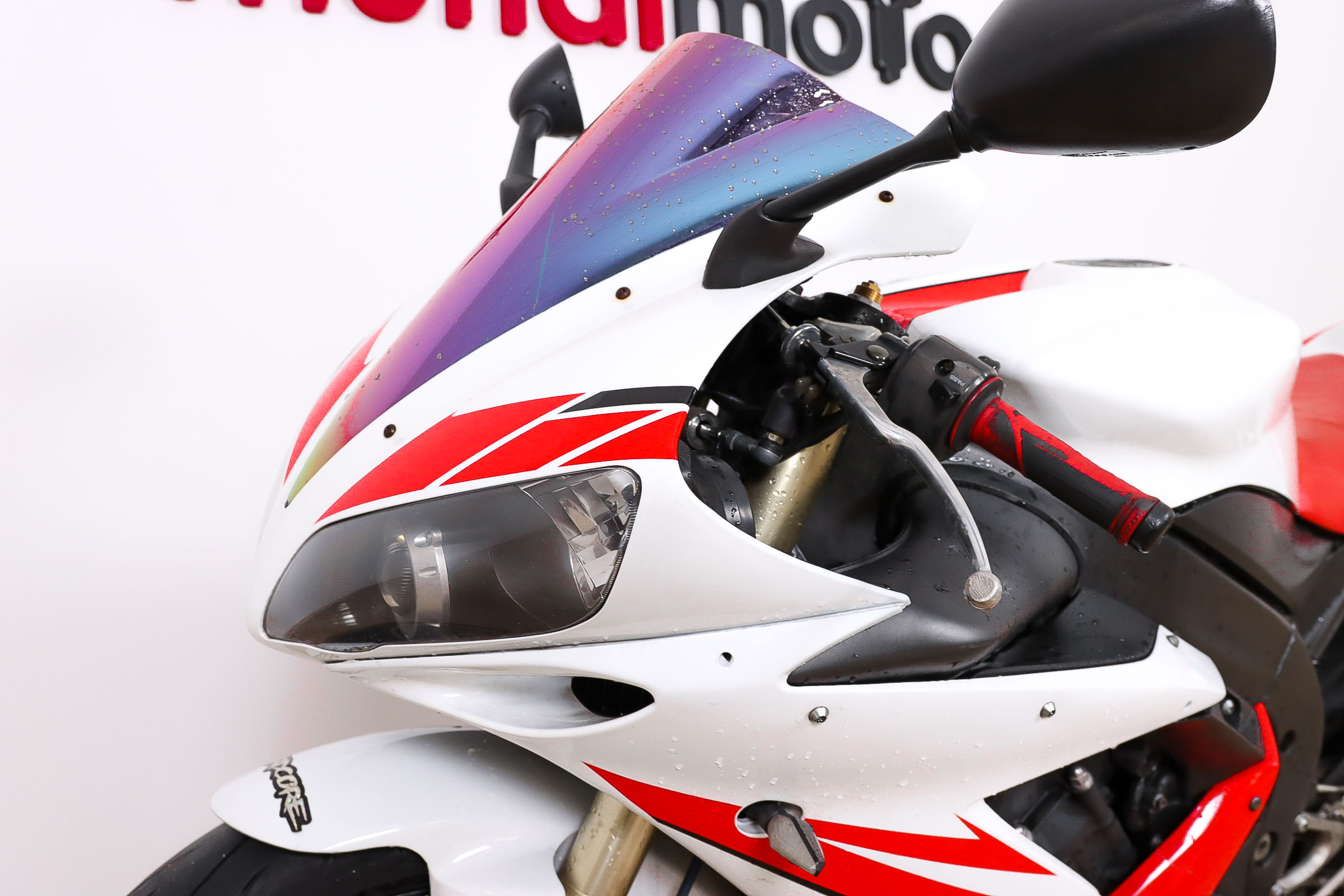 YAMAHA YZF R1YAMAHA12 YAMAHA YZF R1YAMAHA12
