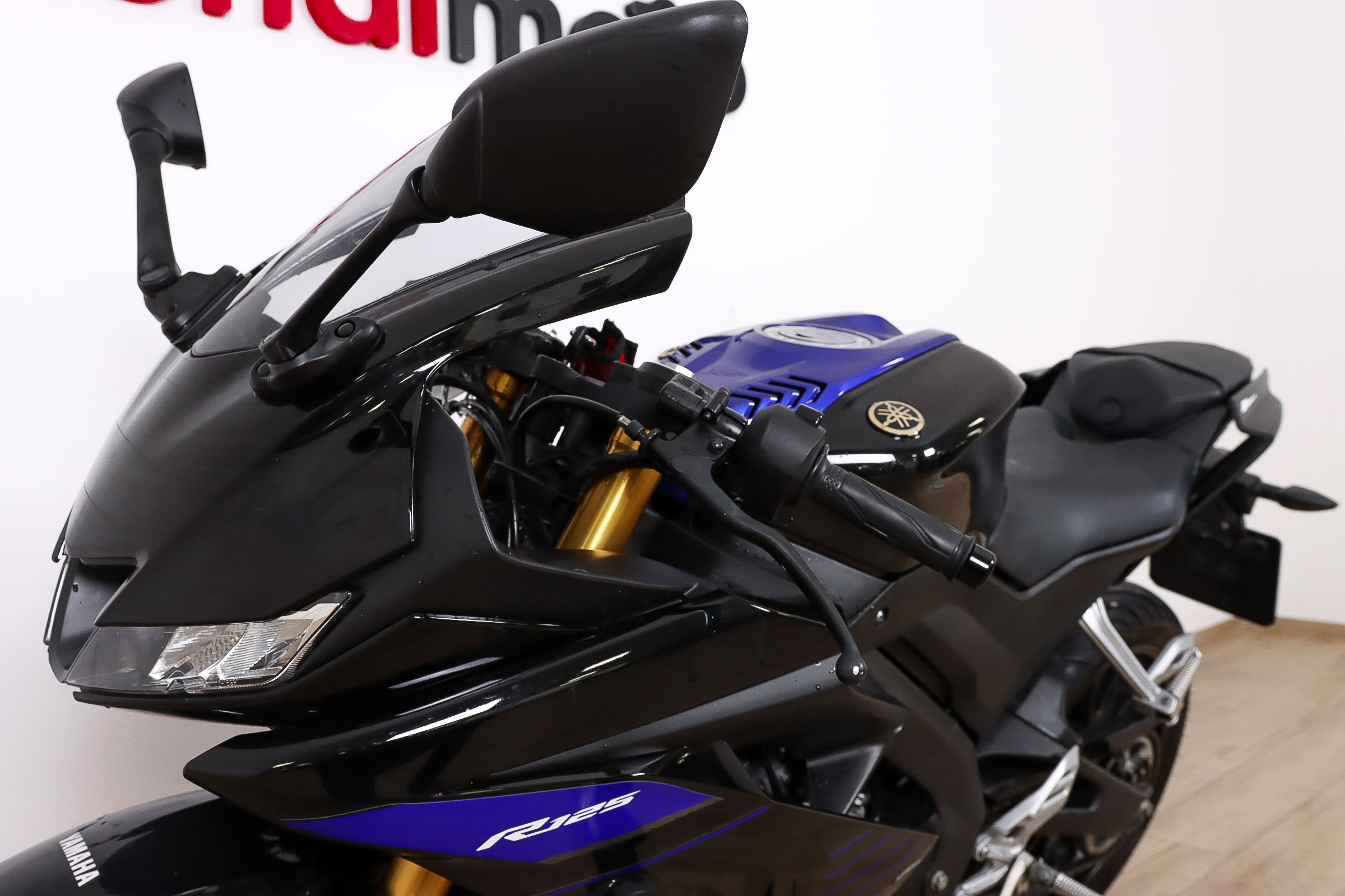 YAMAHA YZF R 125YAMAHA11 YAMAHA YZF R 125YAMAHA11