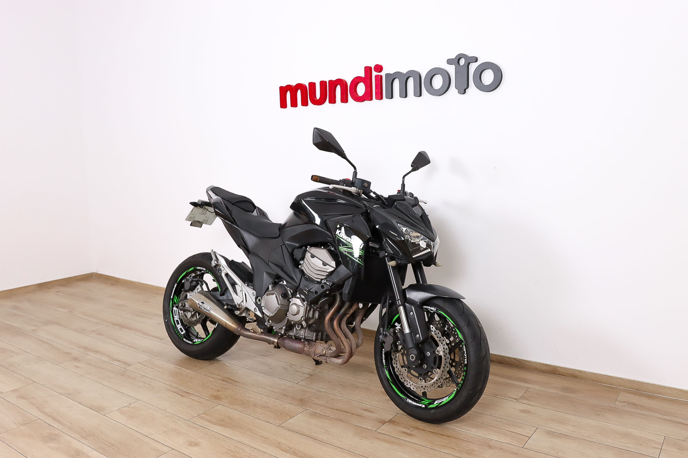 KAWASAKI Z 800eKAWASAKI1 KAWASAKI Z 800eKAWASAKI1