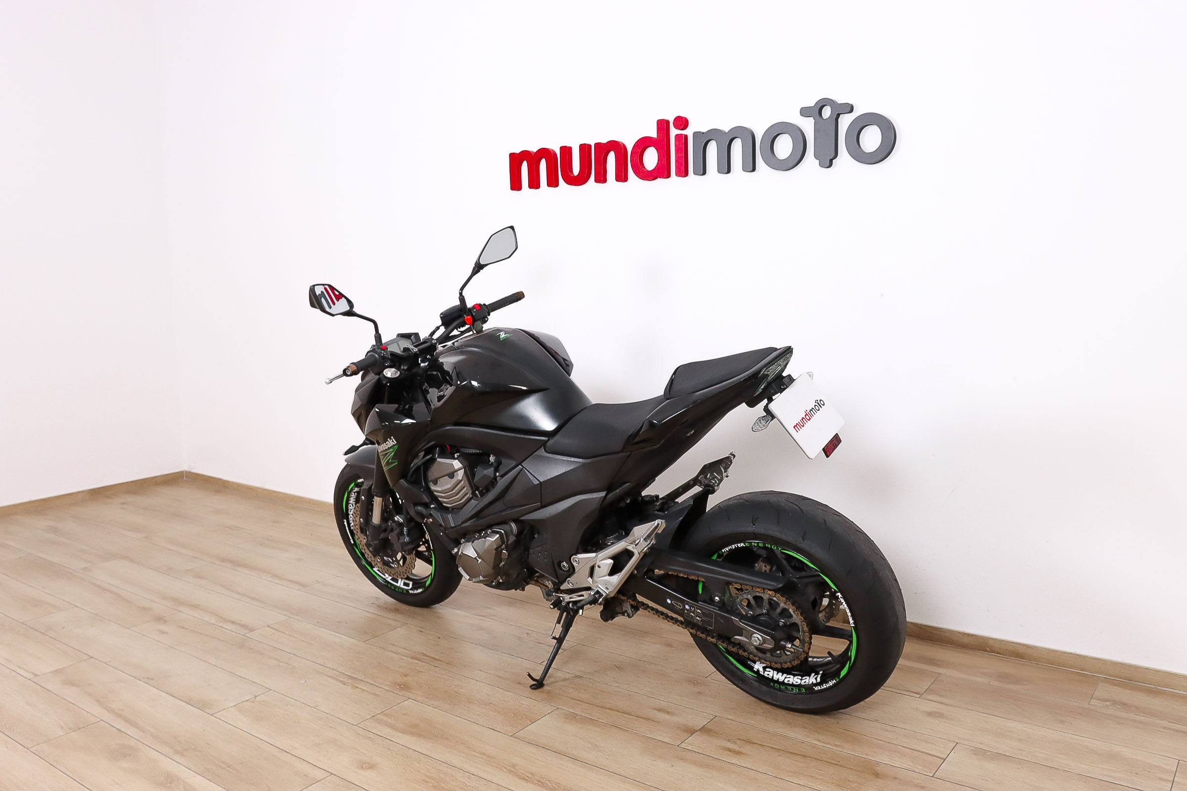 KAWASAKI Z 800eKAWASAKI8 KAWASAKI Z 800eKAWASAKI8