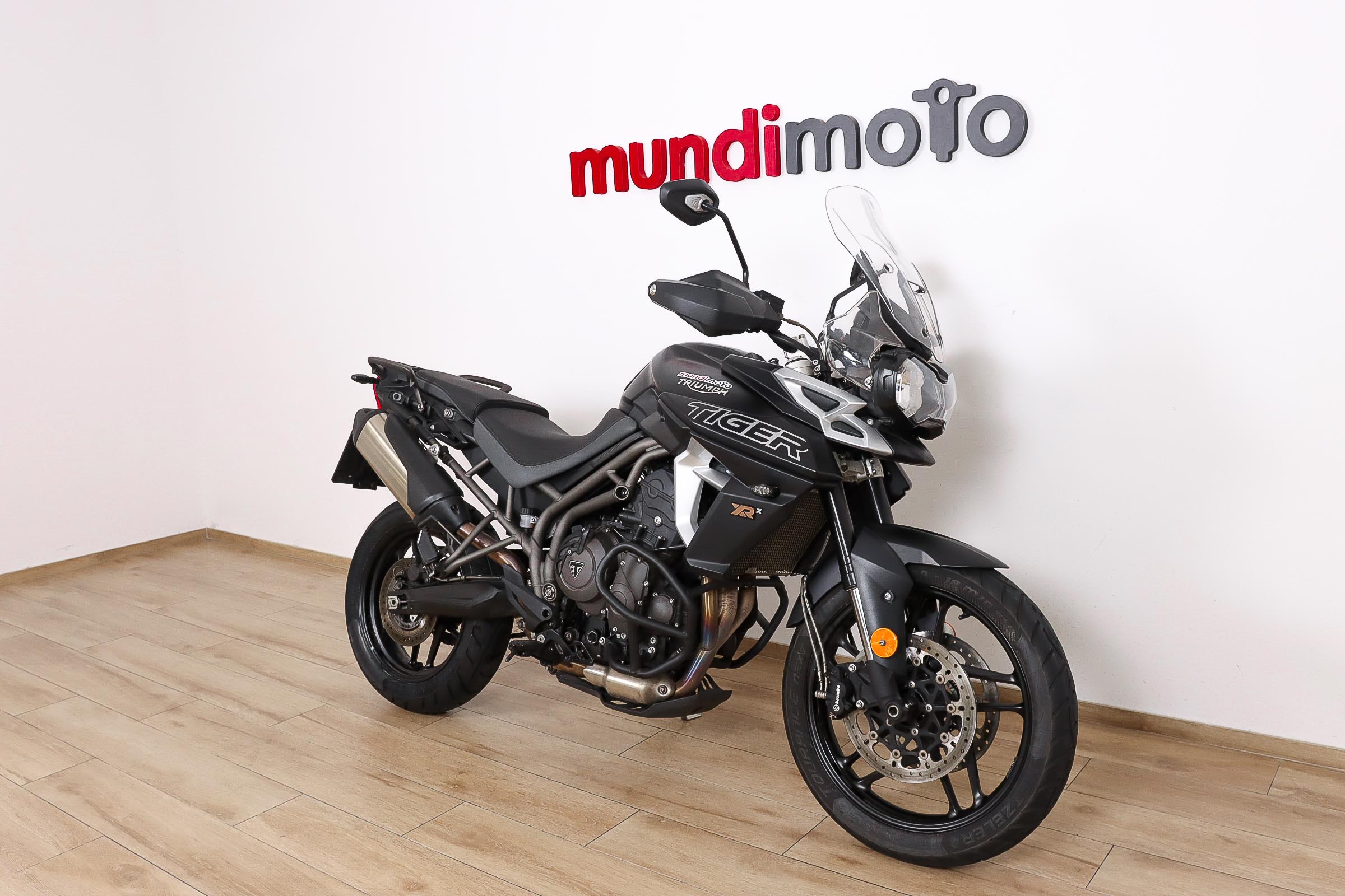 TRIUMPH TIGER 800 XRTRIUMPH1 TRIUMPH TIGER 800 XRTRIUMPH1