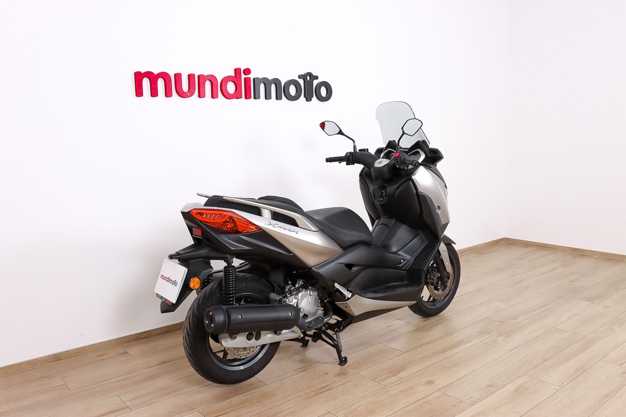 YAMAHA X-MAX 125YAMAHA2 YAMAHA X-MAX 125YAMAHA2