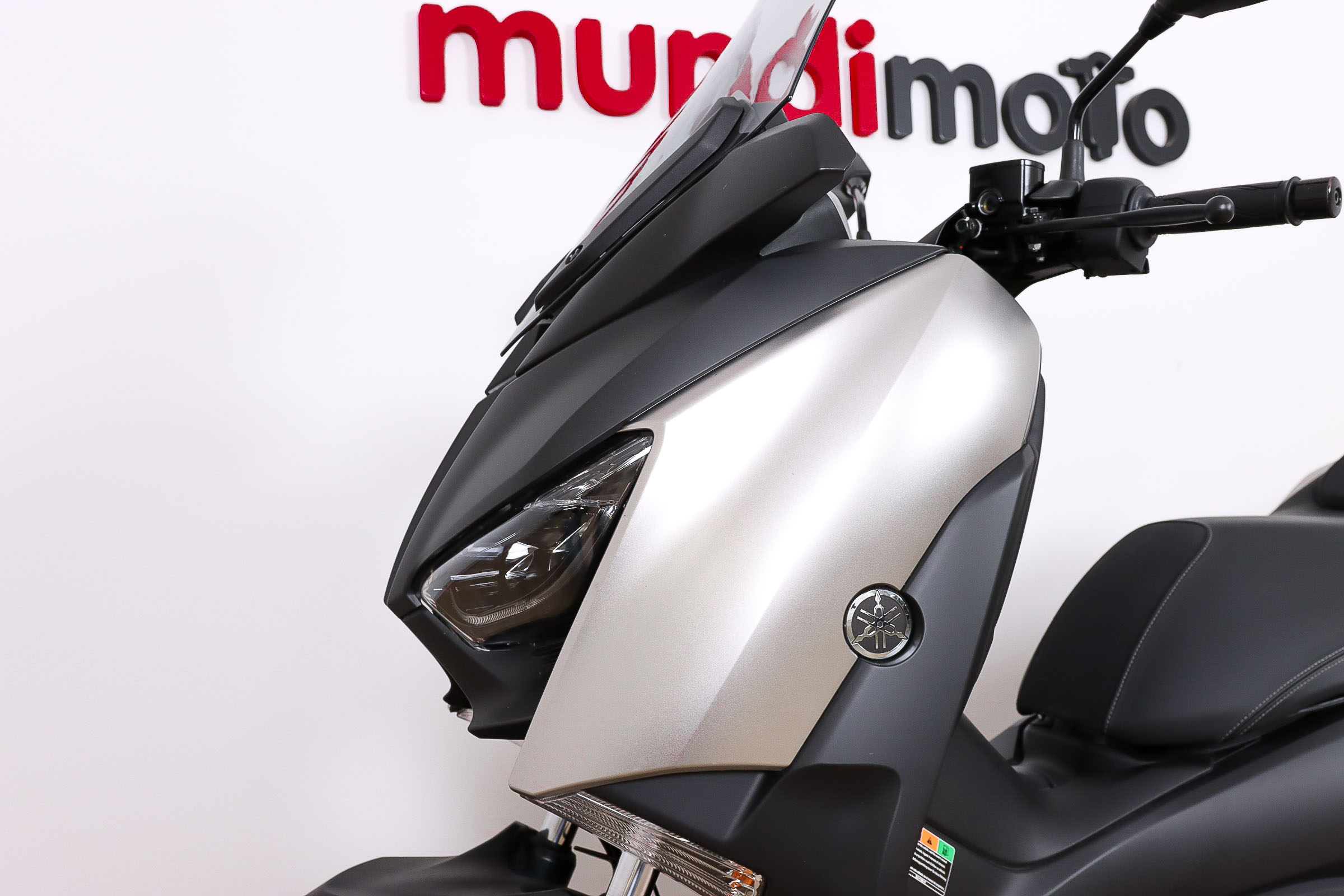YAMAHA X-MAX 125YAMAHA12 YAMAHA X-MAX 125YAMAHA12