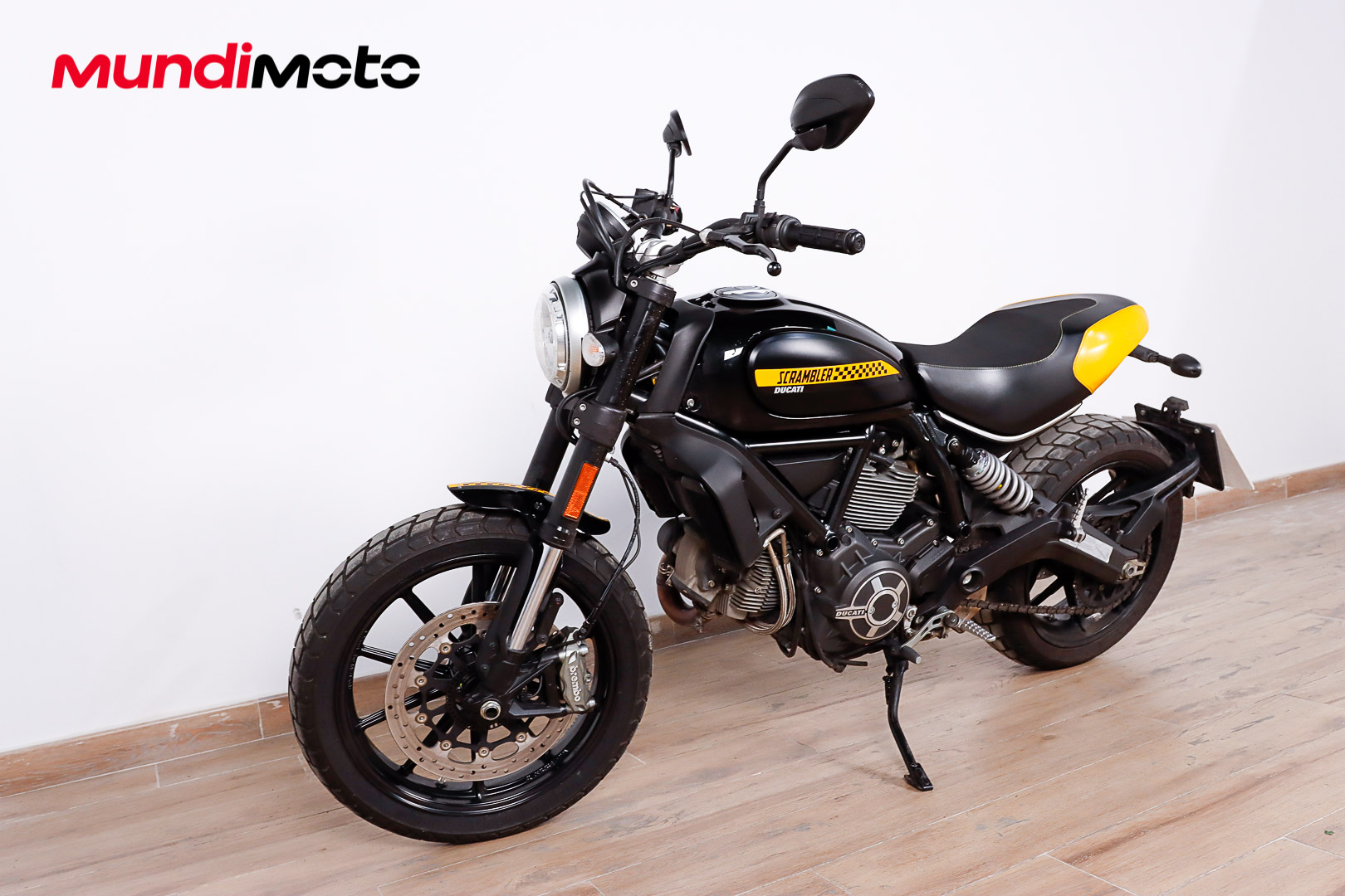 DUCATI Scrambler Full ThrottleDUCATI7 DUCATI Scrambler Full ThrottleDUCATI7