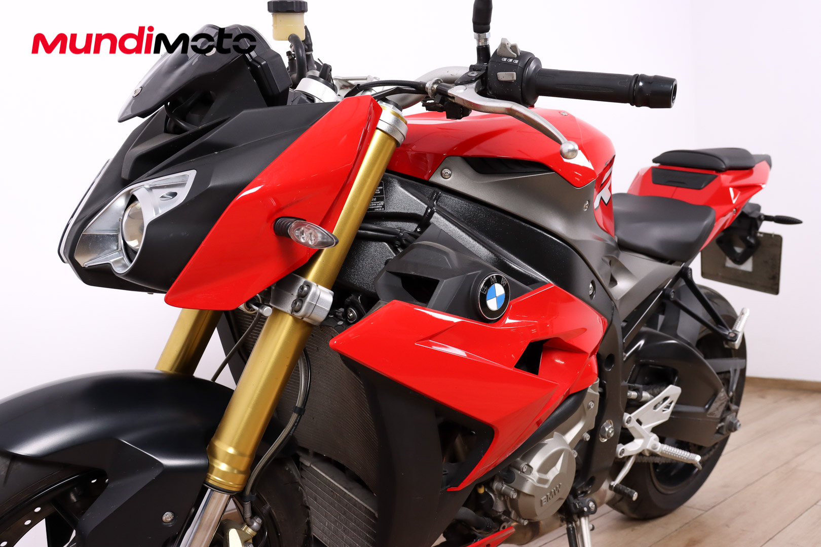 BMW S 1000 RBMW9 BMW S 1000 RBMW9