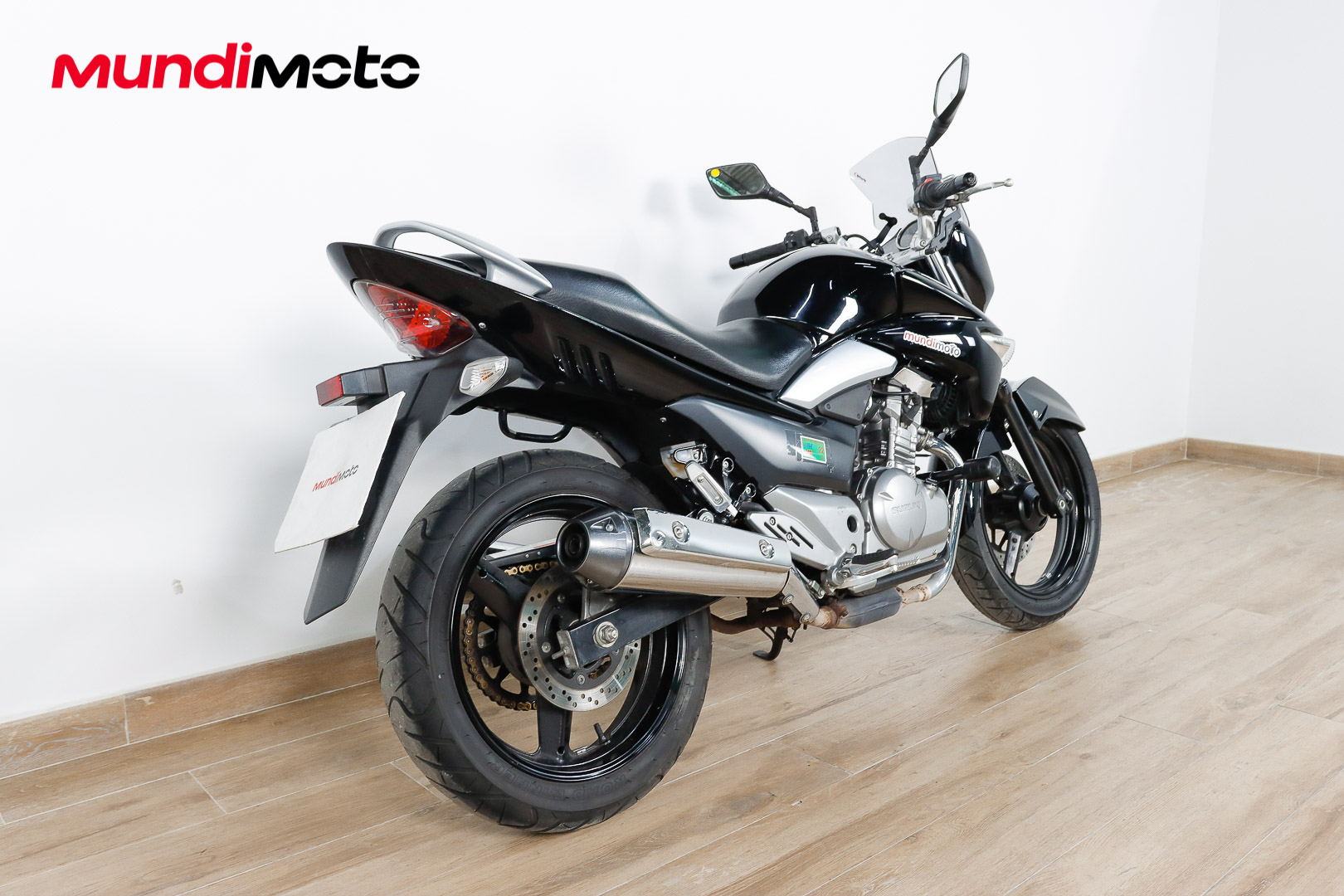 SUZUKI Inazuma 250SUZUKI2 SUZUKI Inazuma 250SUZUKI2
