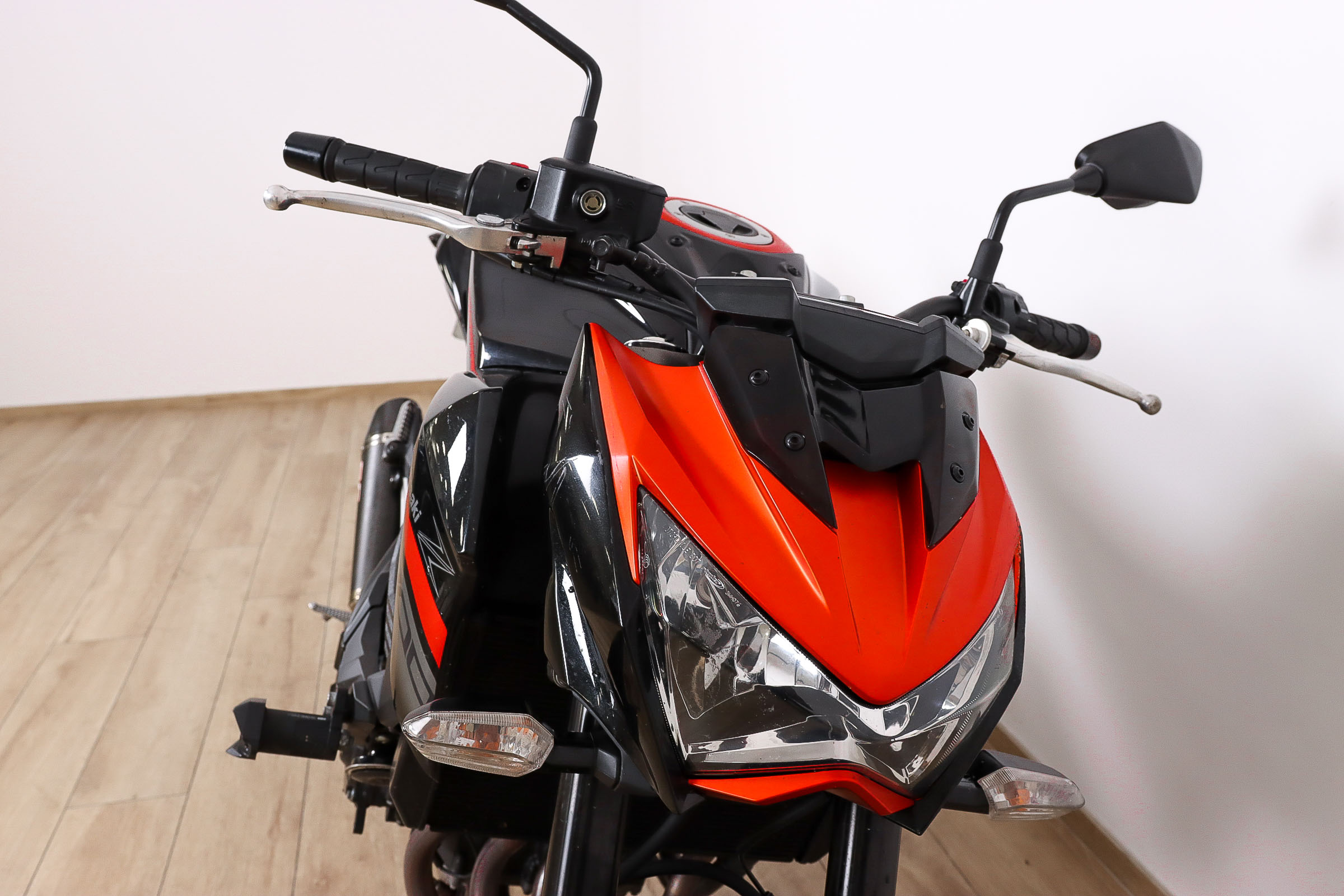 KAWASAKI Z 800KAWASAKI3 KAWASAKI Z 800KAWASAKI3