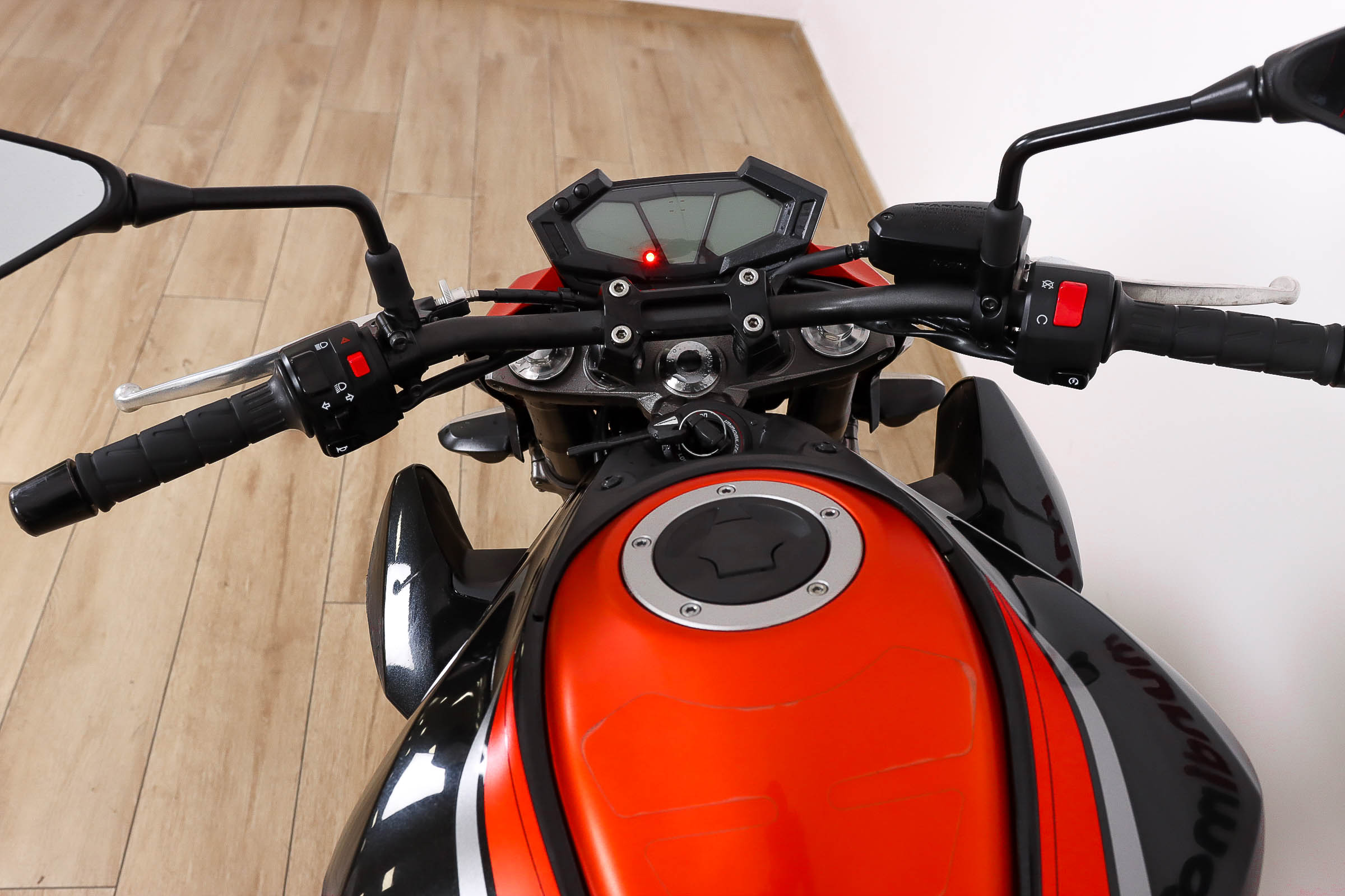 KAWASAKI Z 800KAWASAKI8 KAWASAKI Z 800KAWASAKI8