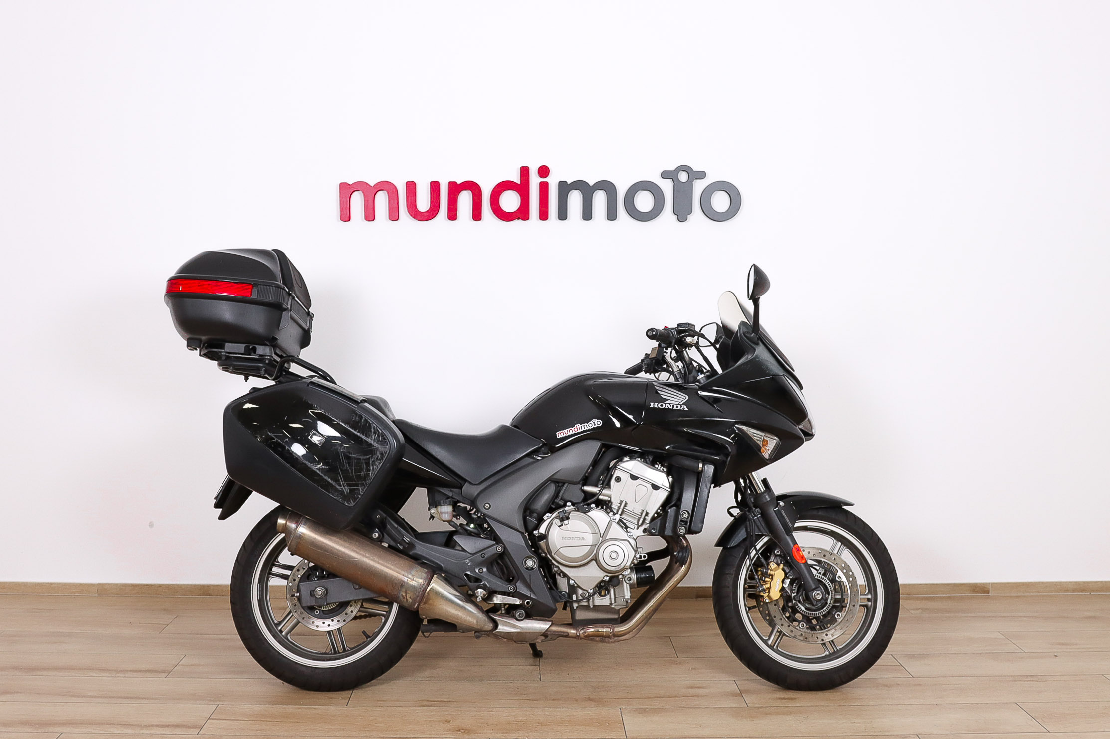 HONDA CBF 600 SAHONDA0 HONDA CBF 600 SAHONDA0