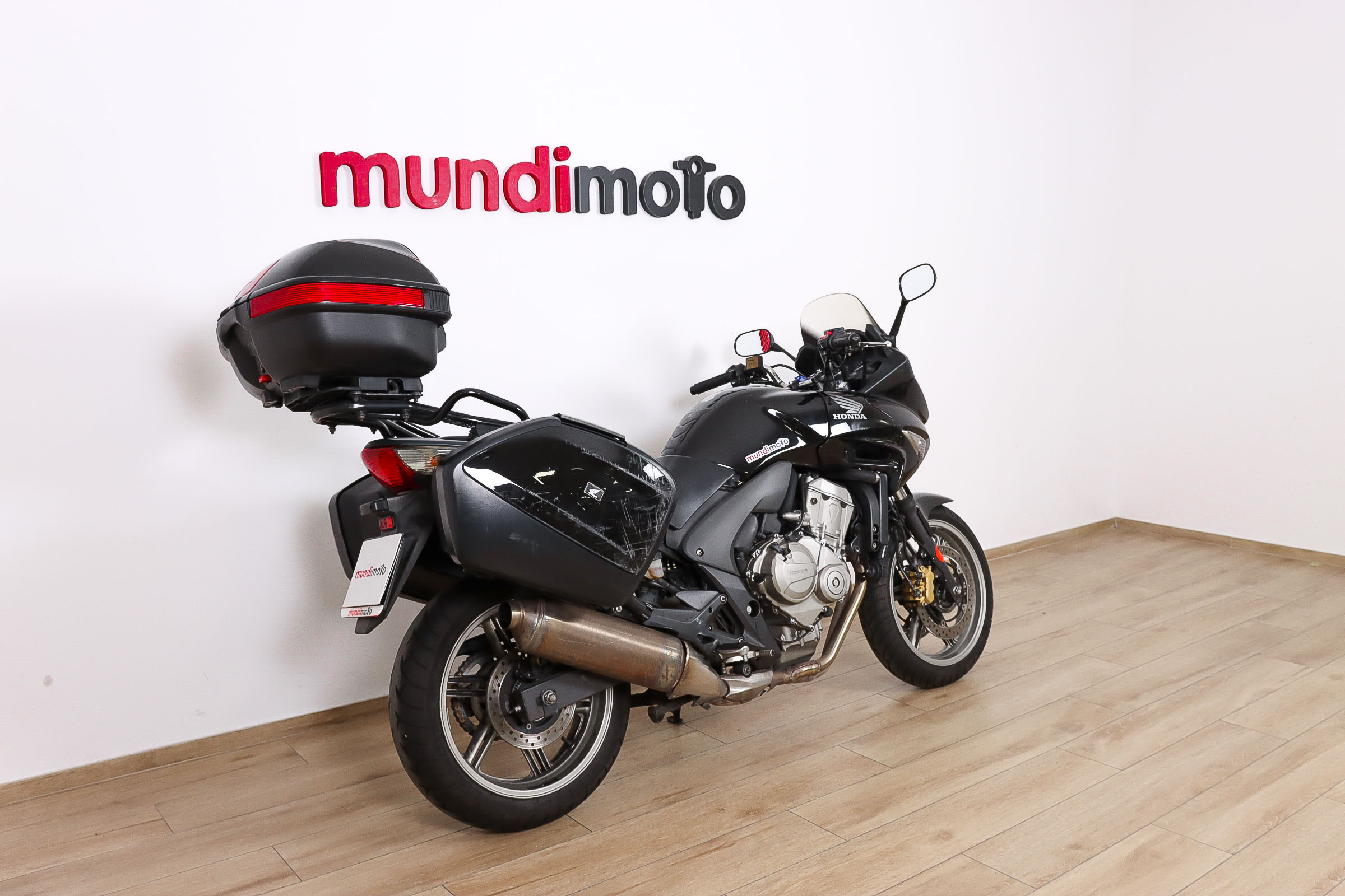 HONDA CBF 600 SAHONDA2 HONDA CBF 600 SAHONDA2