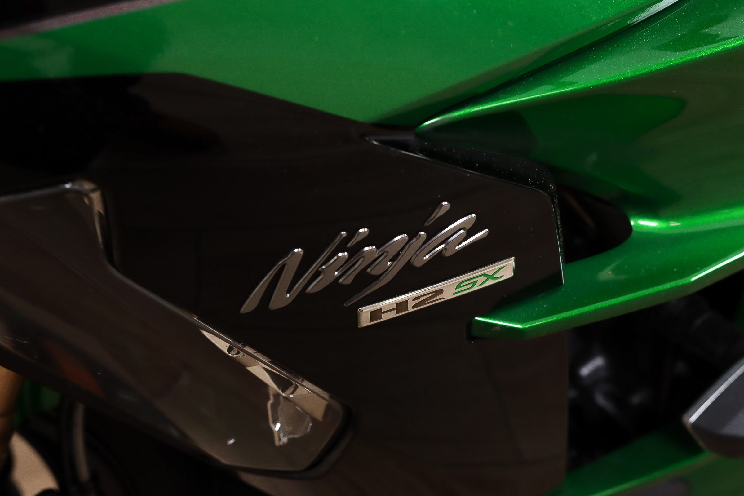 KAWASAKI Ninja H2 SX SEKAWASAKI20 KAWASAKI Ninja H2 SX SEKAWASAKI20