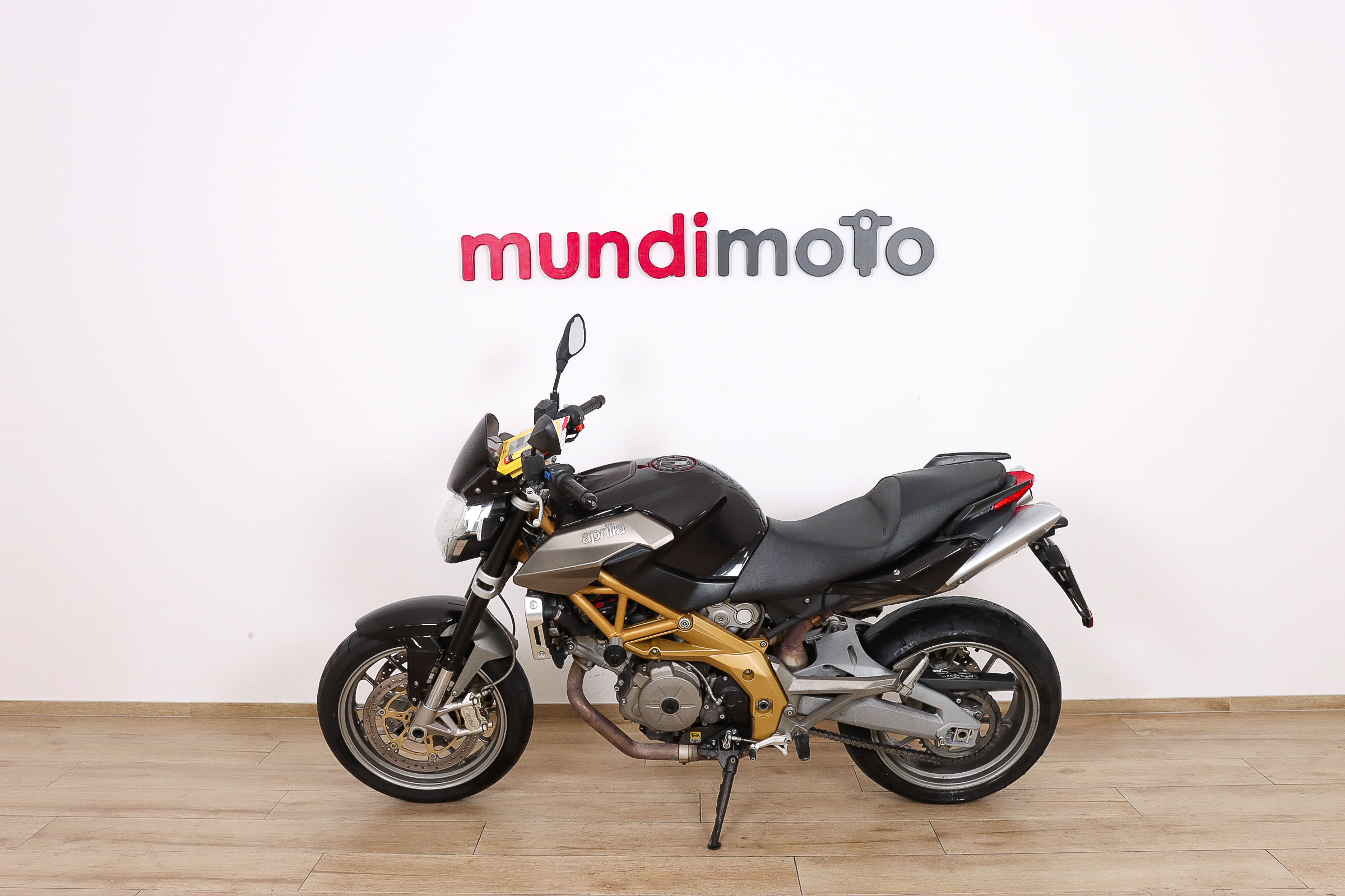 APRILIA Shiver 750APRILIA5 APRILIA Shiver 750APRILIA5