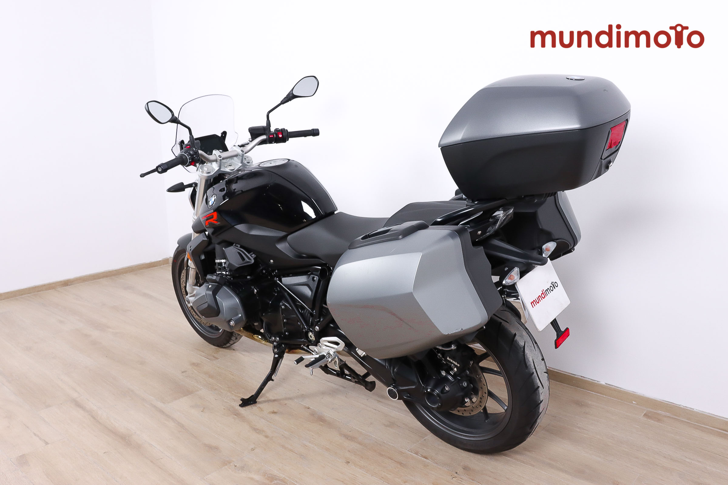 BMW R 1250 R promoBMW7 BMW R 1250 R promoBMW7