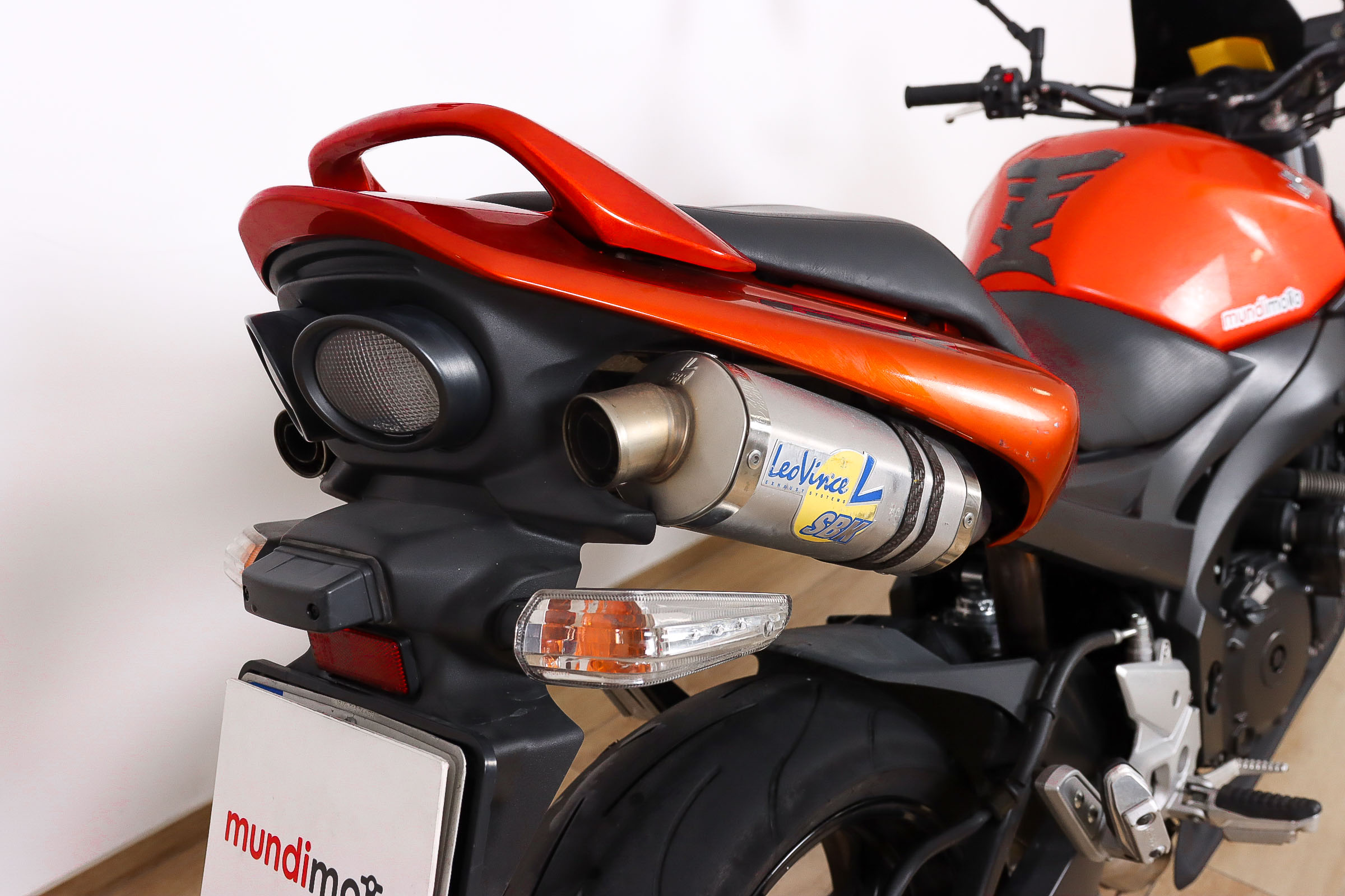 SUZUKI GSR 600SUZUKI6 SUZUKI GSR 600SUZUKI6
