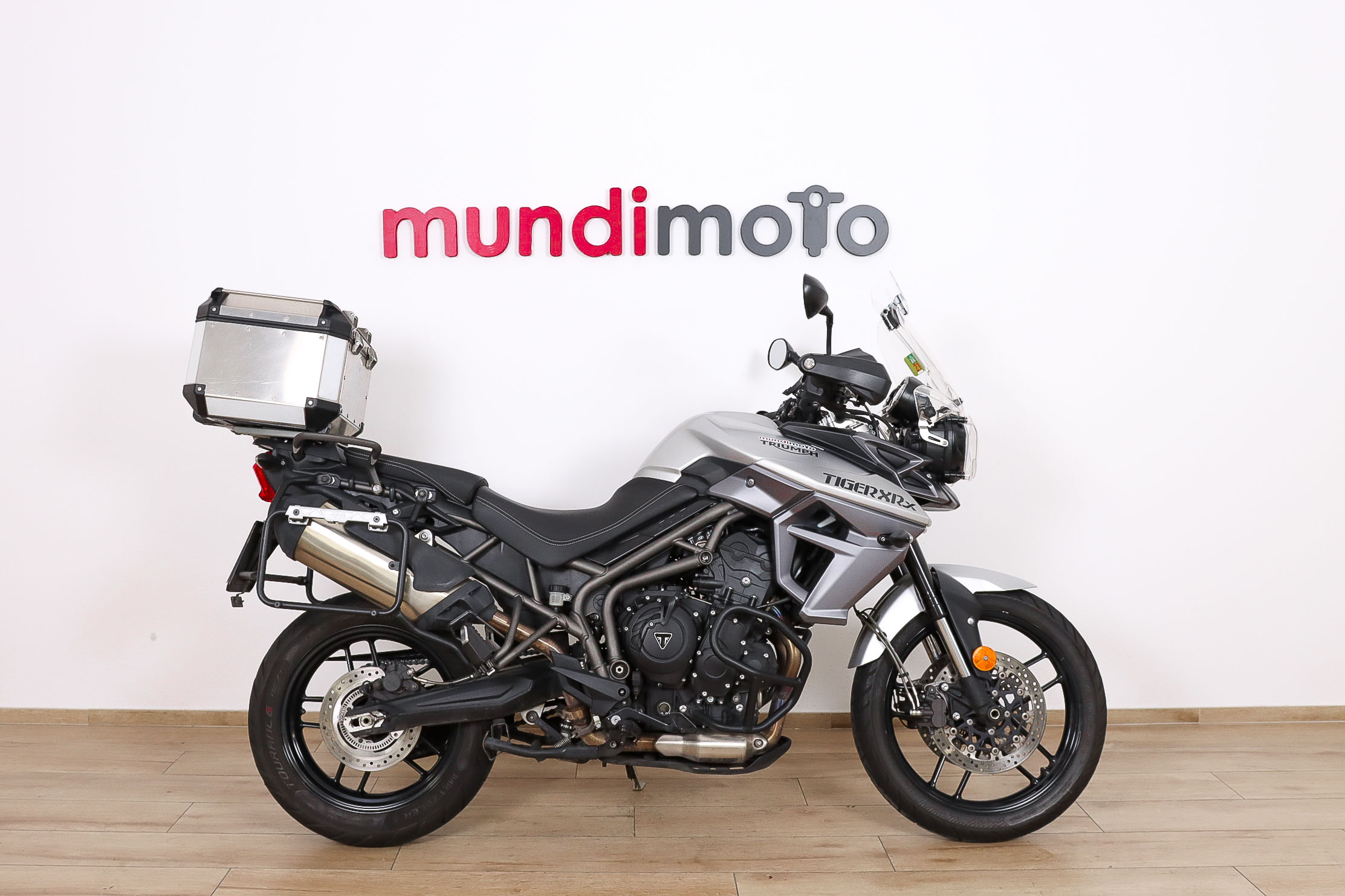 TRIUMPH TIGER 800 XRTRIUMPH0 TRIUMPH TIGER 800 XRTRIUMPH0