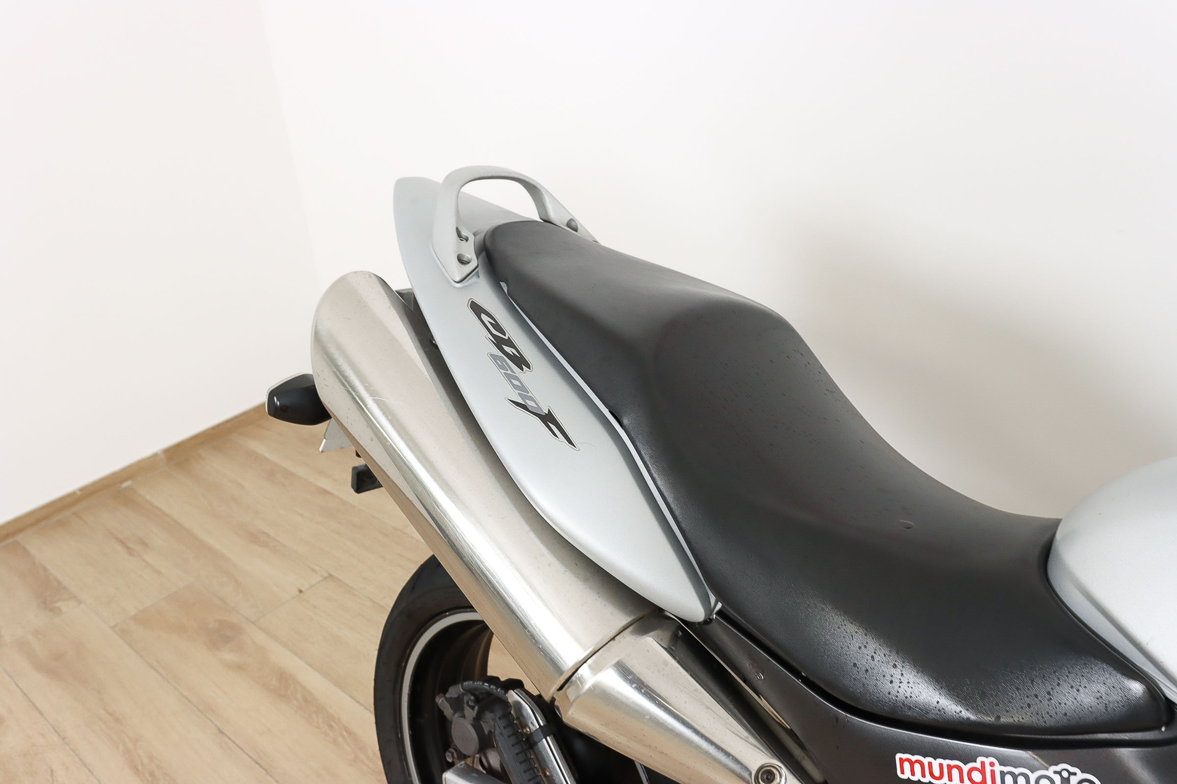 HONDA CB 600 F promoHONDA5 HONDA CB 600 F promoHONDA5