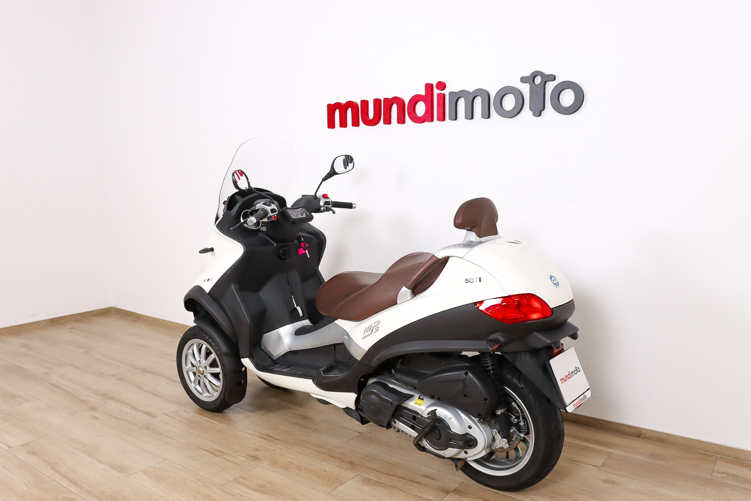 PIAGGIO MP3 LT 500 BusinessPIAGGIO8 PIAGGIO MP3 LT 500 BusinessPIAGGIO8