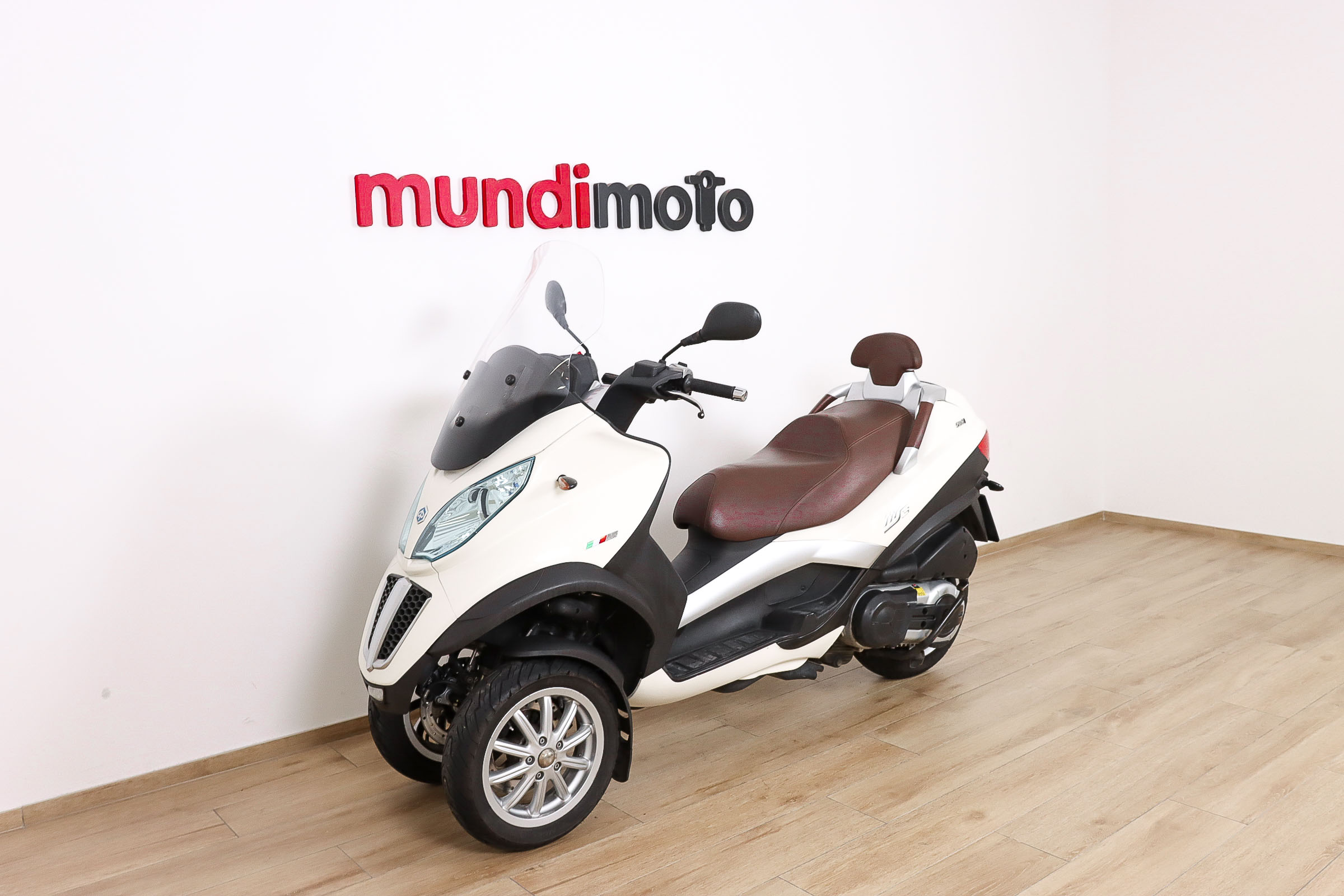 PIAGGIO MP3 LT 500 BusinessPIAGGIO9 PIAGGIO MP3 LT 500 BusinessPIAGGIO9