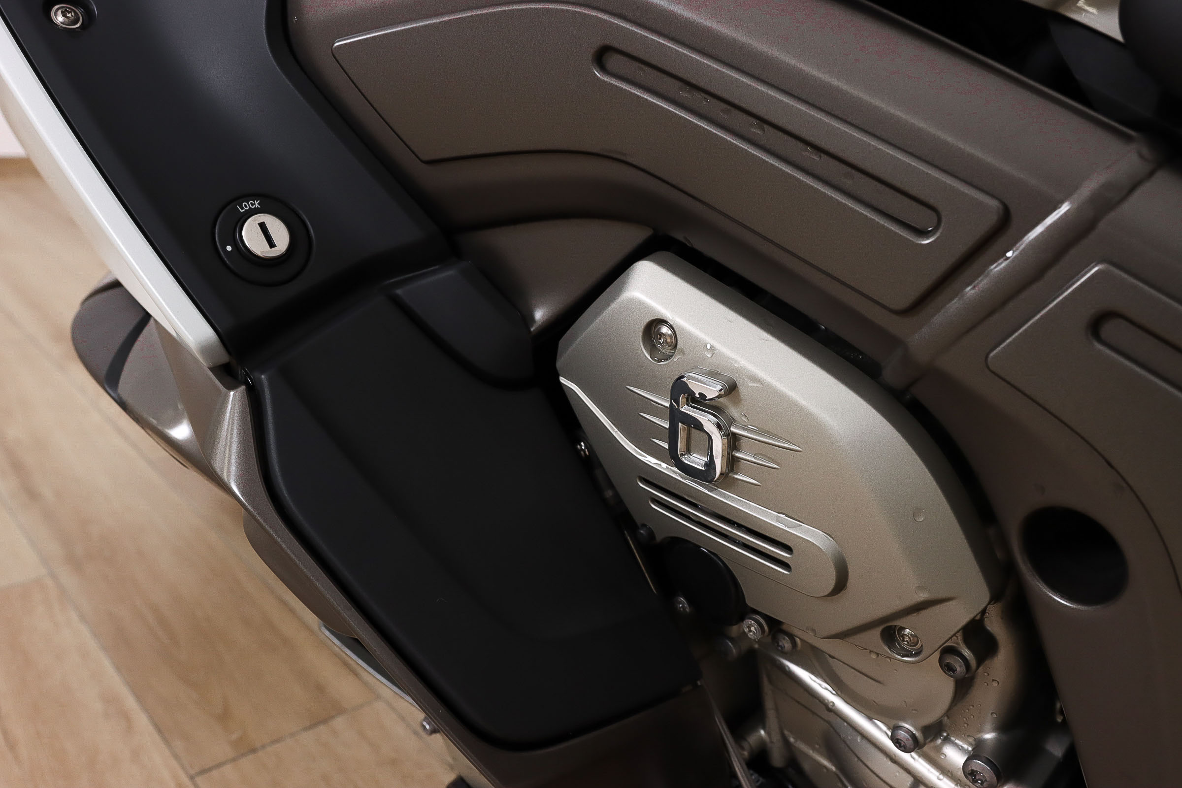 BMW K 1600 GTBMW14 BMW K 1600 GTBMW14