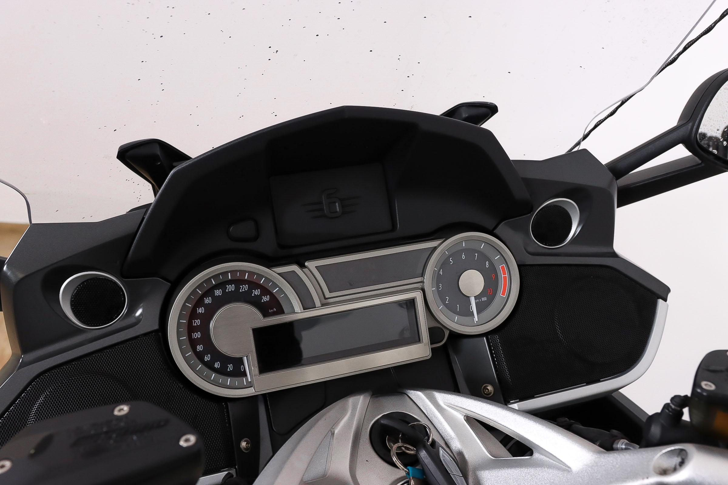 BMW K 1600 GTBMW16 BMW K 1600 GTBMW16