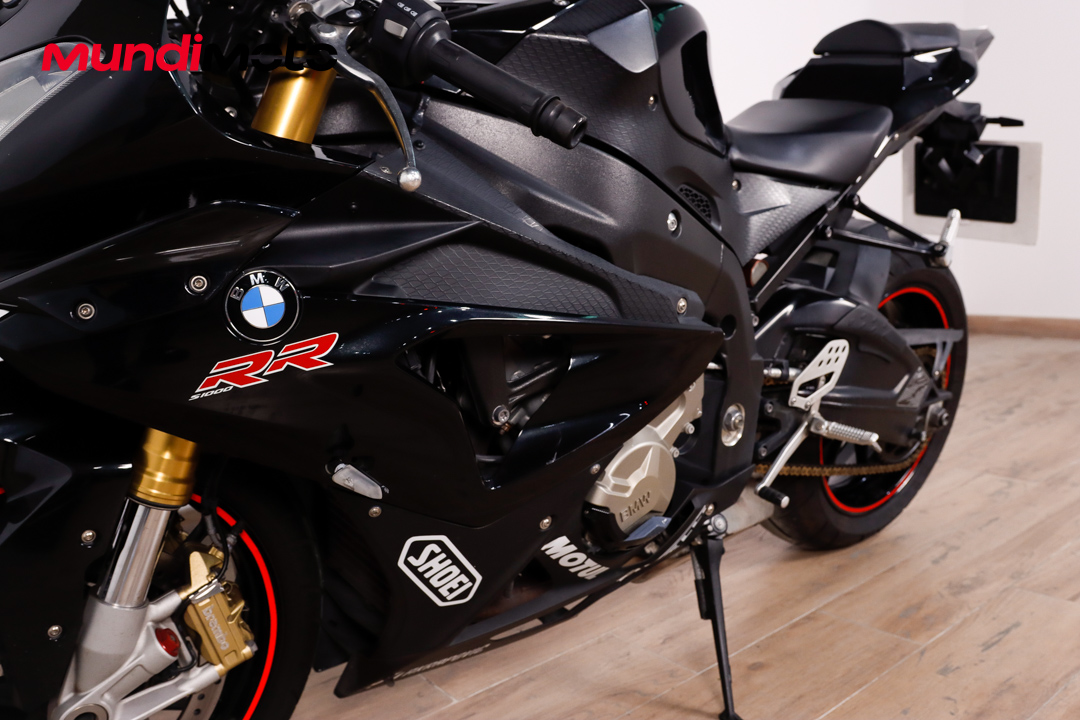 BMW S 1000 RRBMW8 BMW S 1000 RRBMW8