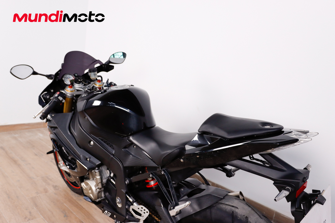 BMW S 1000 RRBMW9 BMW S 1000 RRBMW9