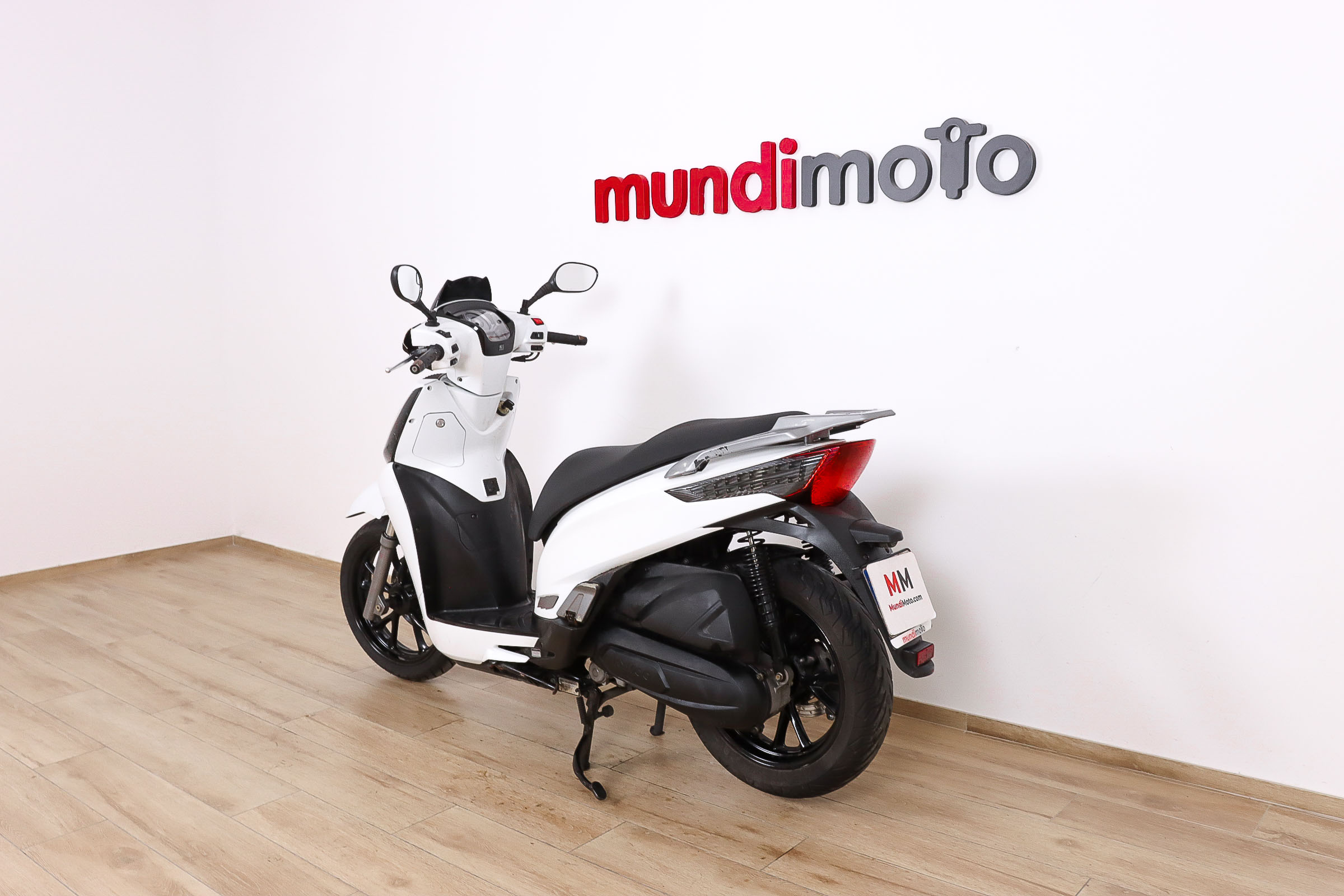 KYMCO People 125 GTi promoKYMCO6 KYMCO People 125 GTi promoKYMCO6