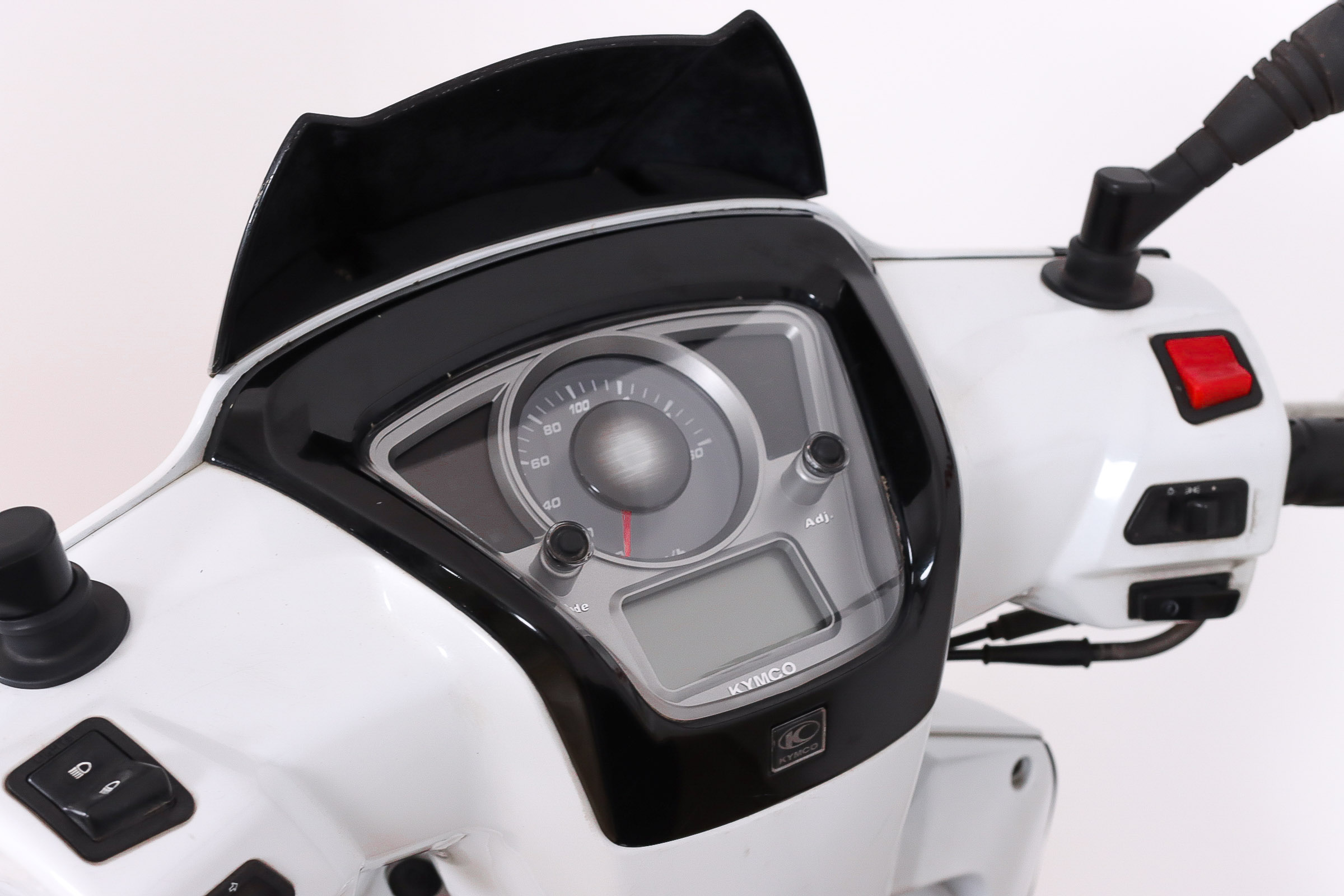 KYMCO People 125 GTi promoKYMCO9 KYMCO People 125 GTi promoKYMCO9