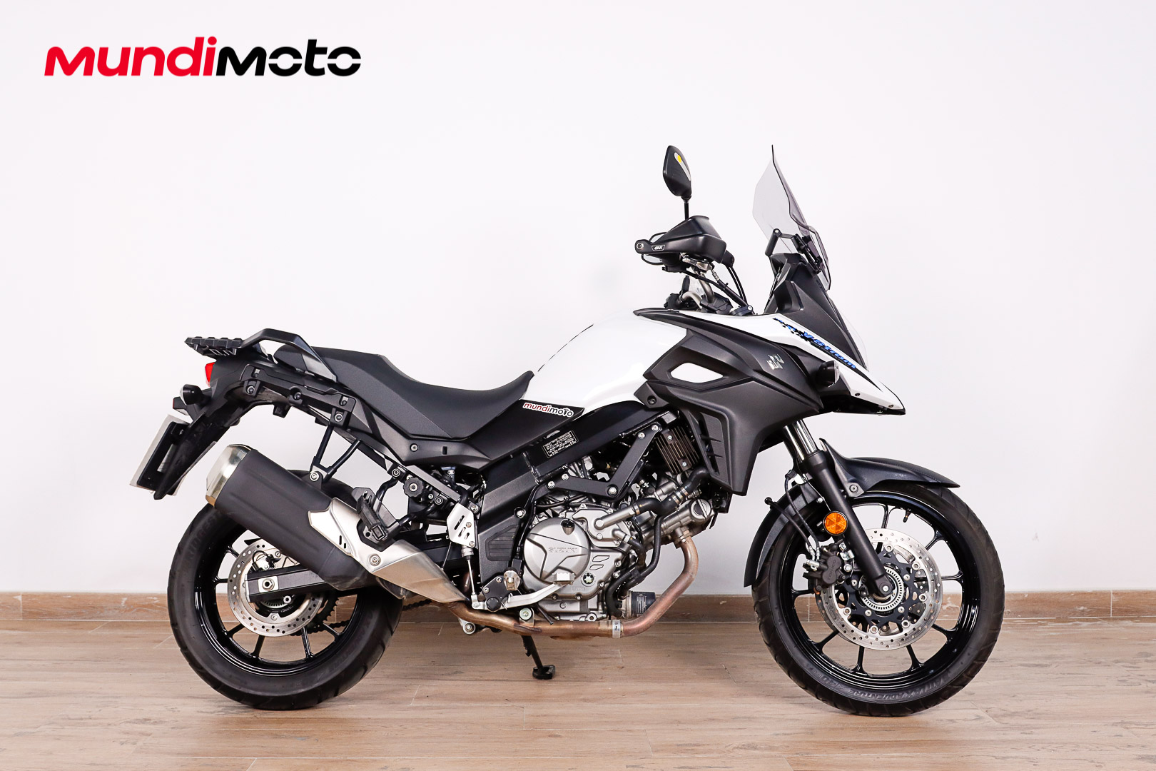 SUZUKI V-Strom 650 ABSSUZUKI0 SUZUKI V-Strom 650 ABSSUZUKI0