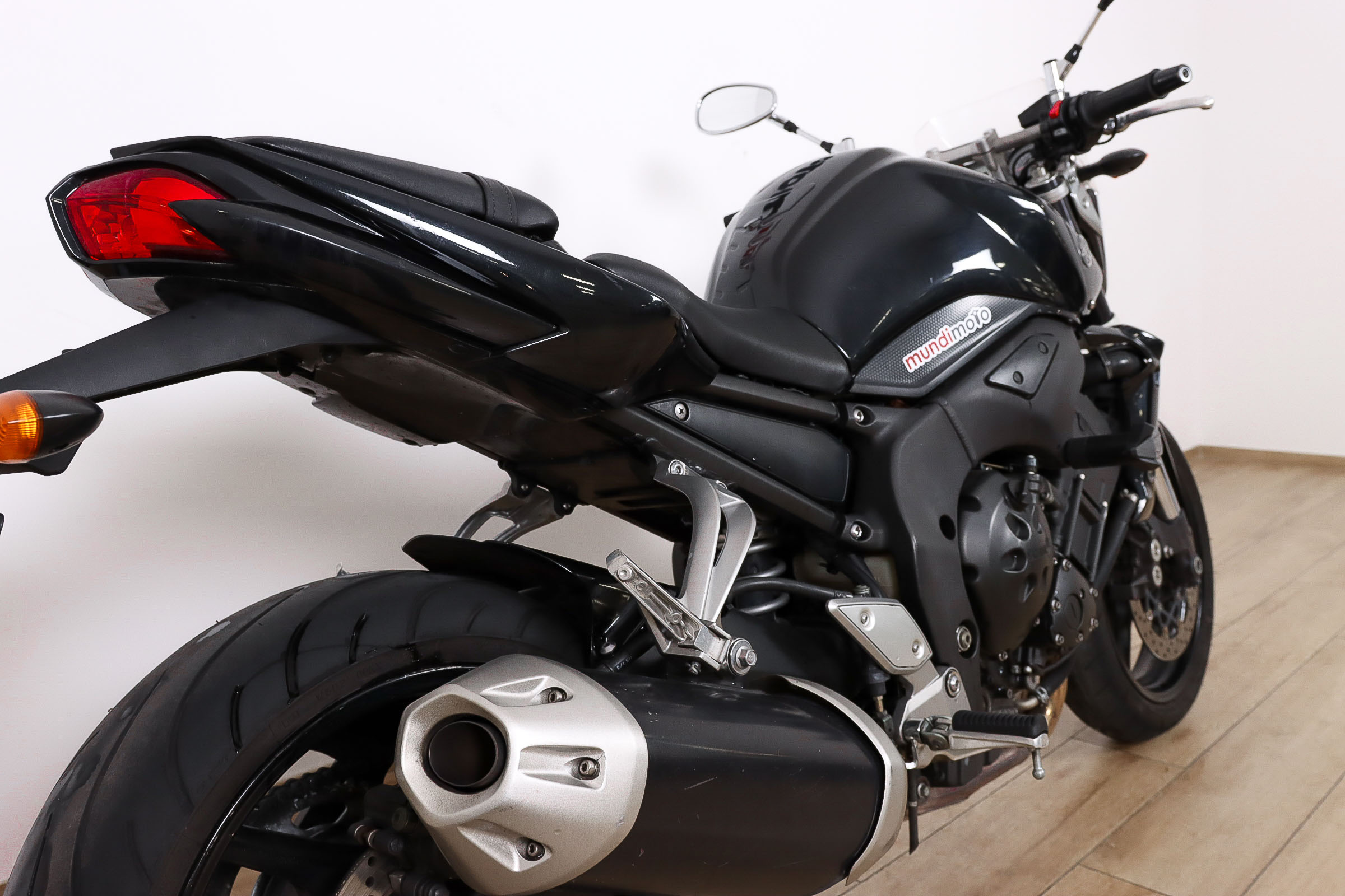 YAMAHA FZ1 NYAMAHA4 YAMAHA FZ1 NYAMAHA4