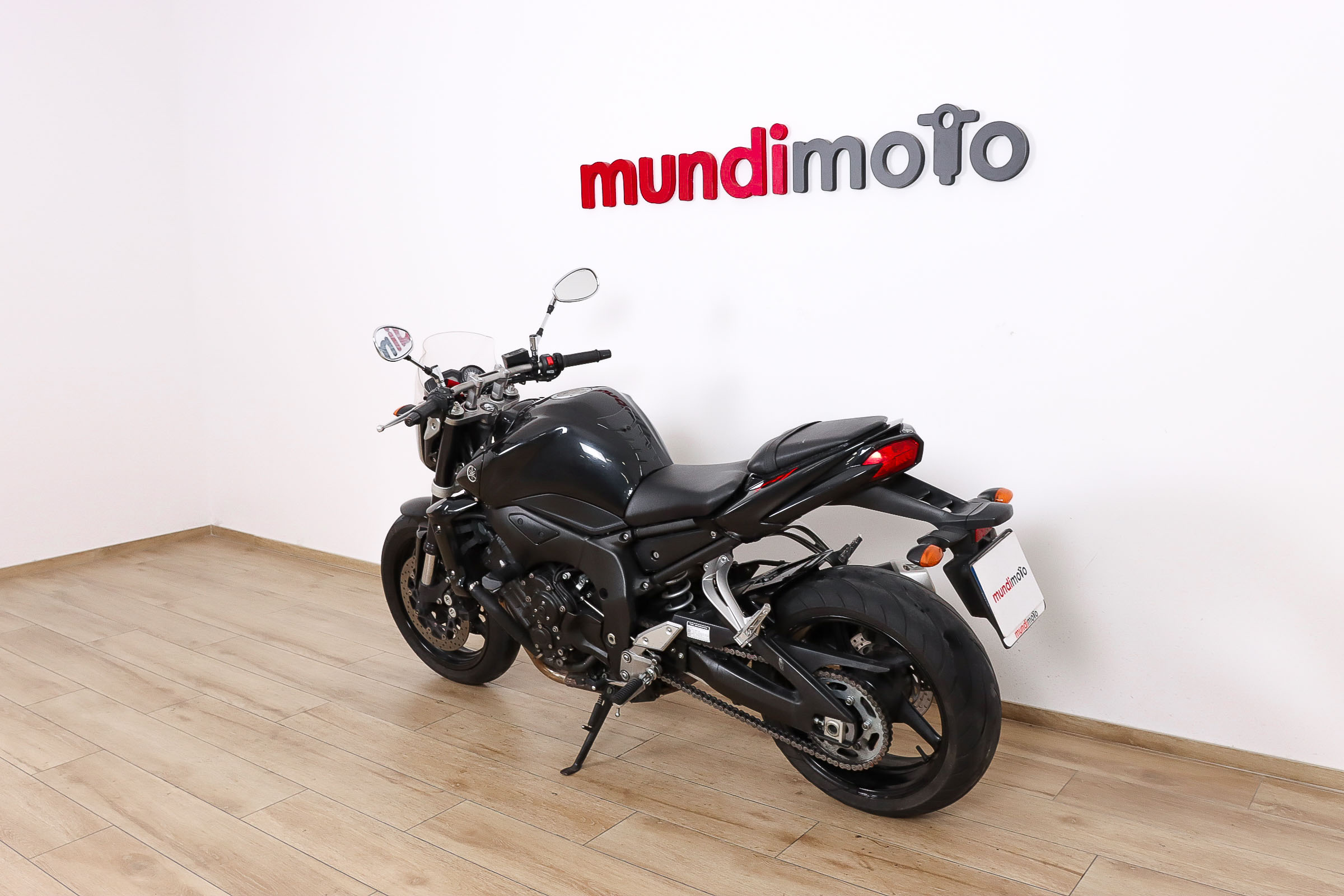 YAMAHA FZ1 NYAMAHA6 YAMAHA FZ1 NYAMAHA6