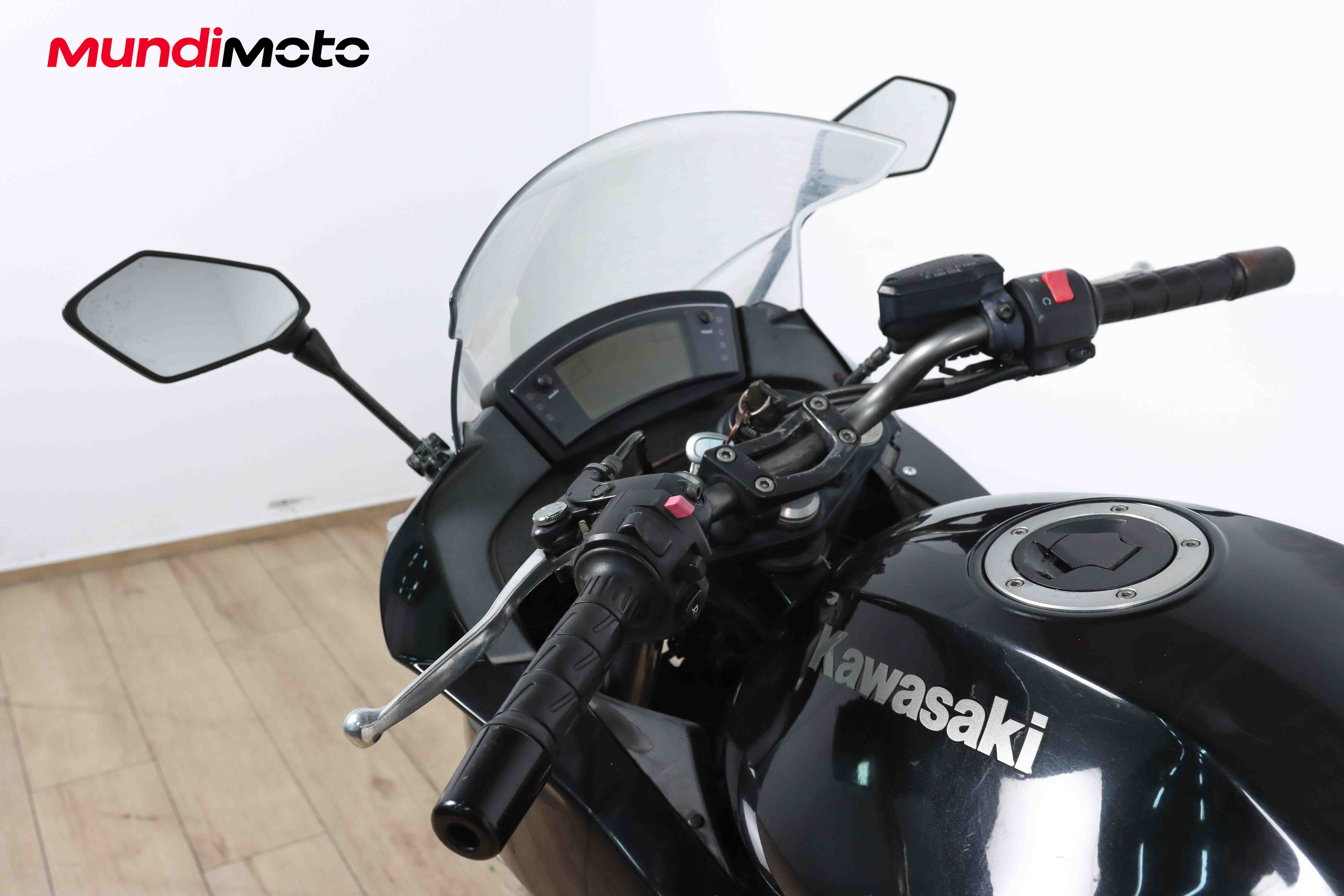 KAWASAKI ER 6FKAWASAKI12 KAWASAKI ER 6FKAWASAKI12