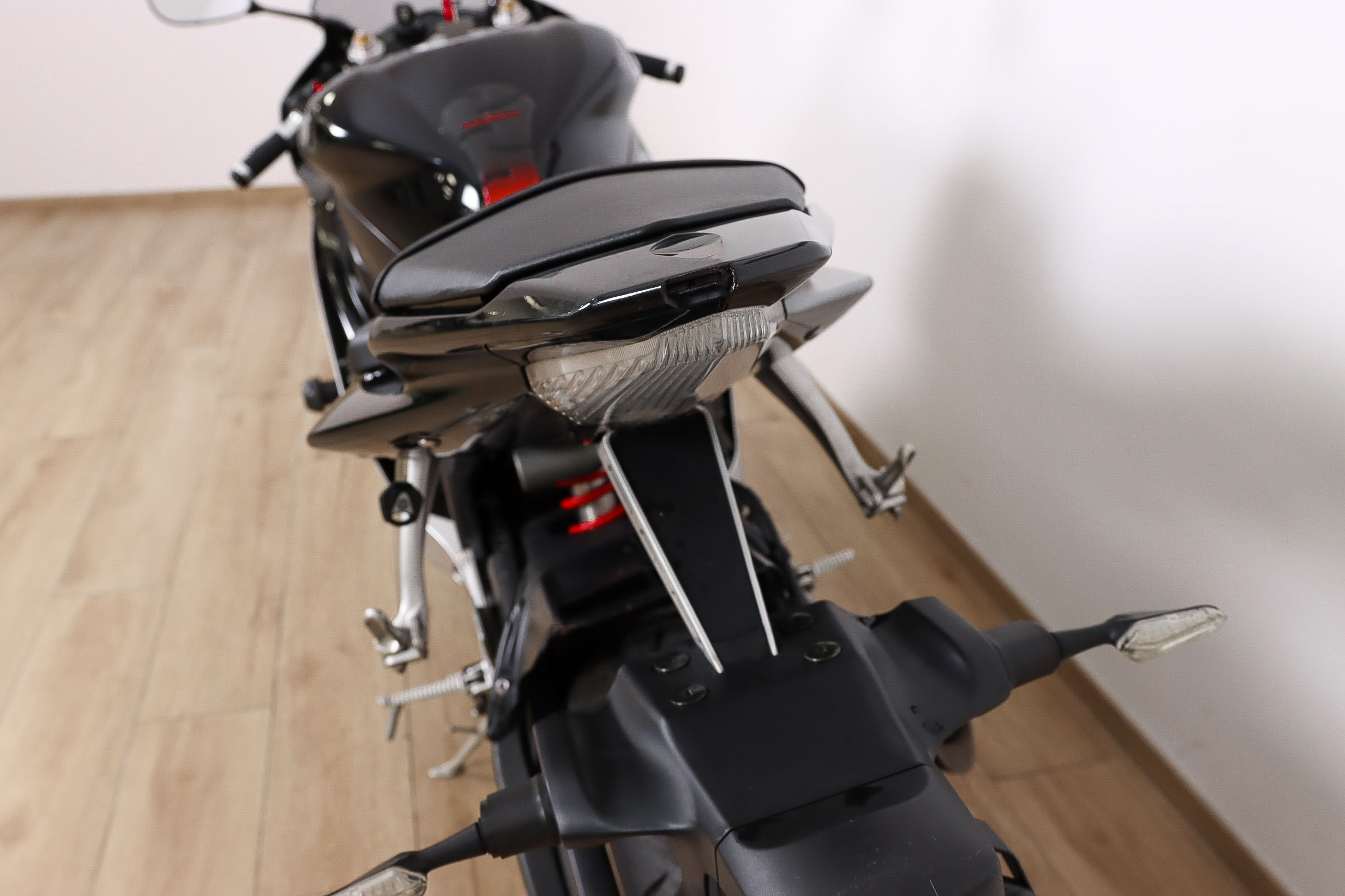 YAMAHA YZF R6RYAMAHA9 YAMAHA YZF R6RYAMAHA9