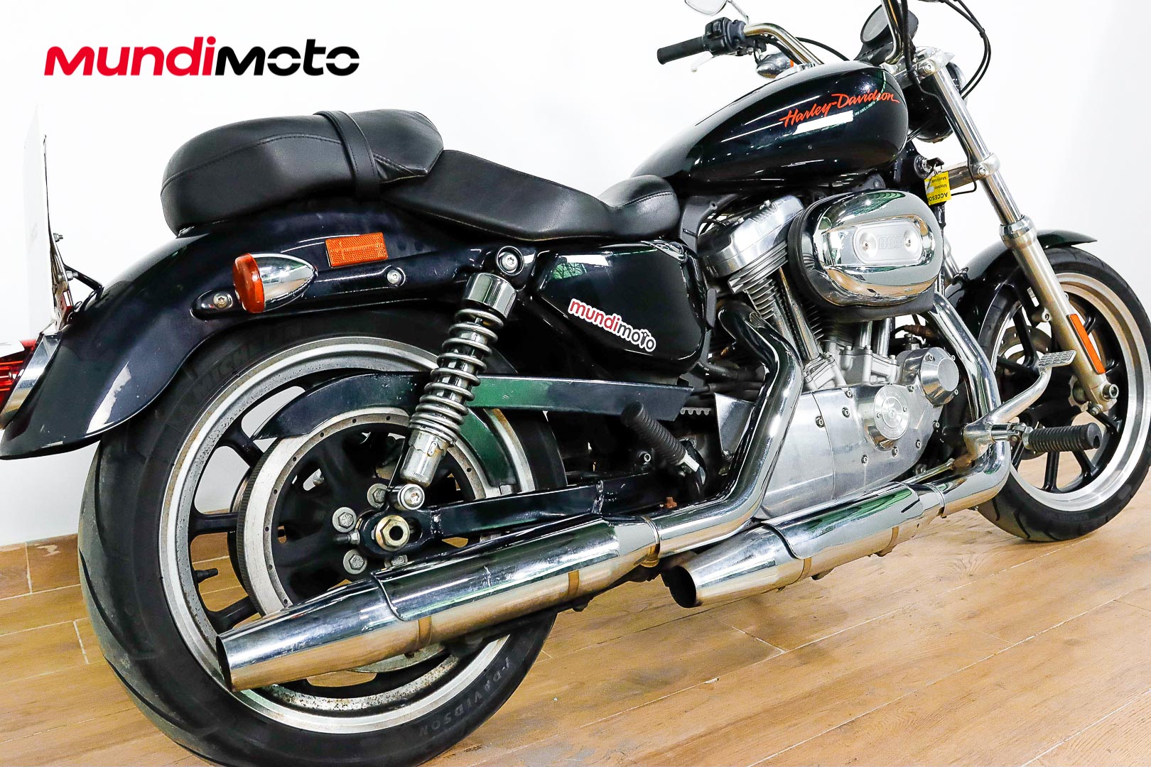 HARLEY DAVIDSON Sportster 883 LowHARLEY DAVIDSON3 HARLEY DAVIDSON Sportster 883 LowHARLEY DAVIDSON3