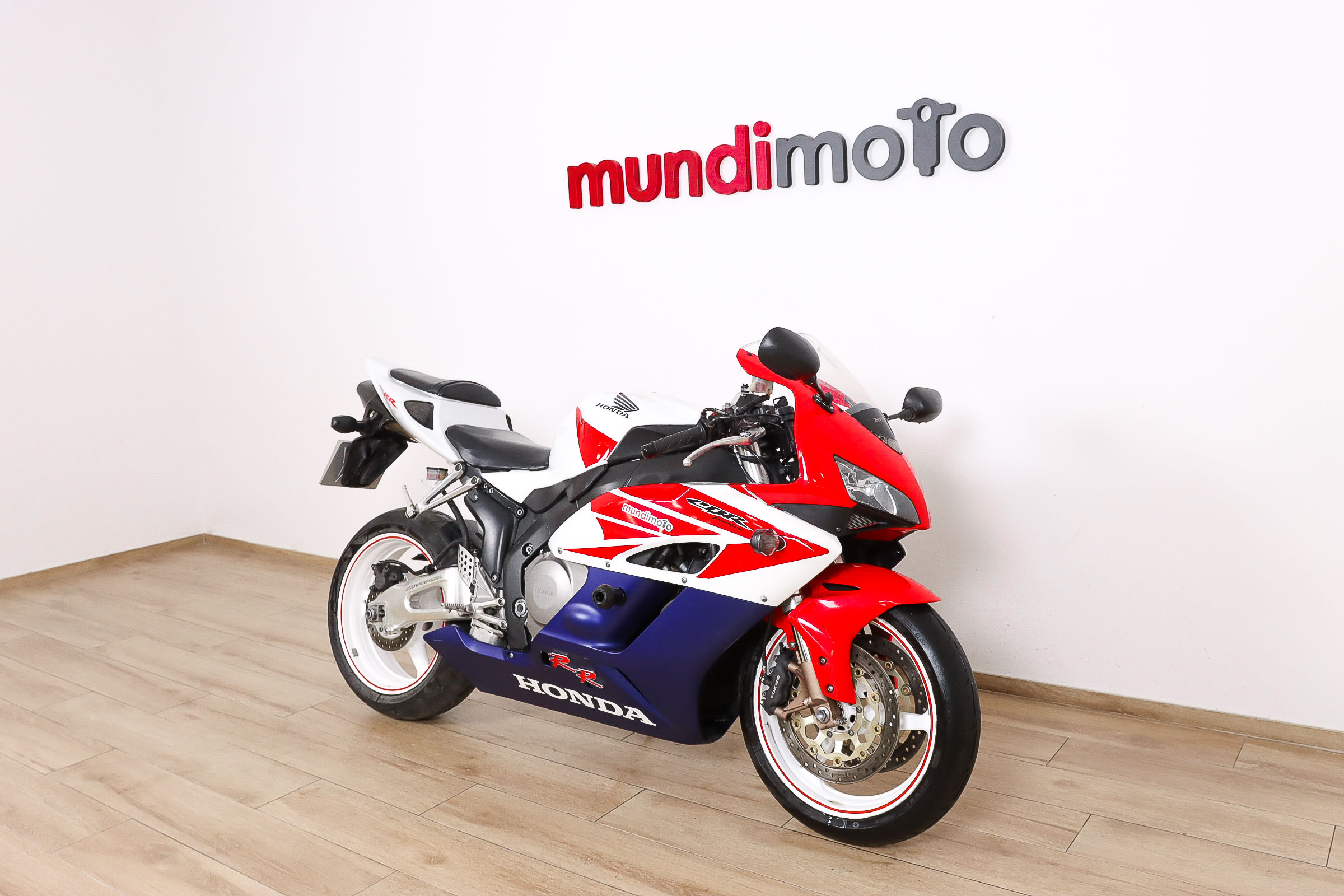 HONDA CBR 1000RRHONDA1 HONDA CBR 1000RRHONDA1