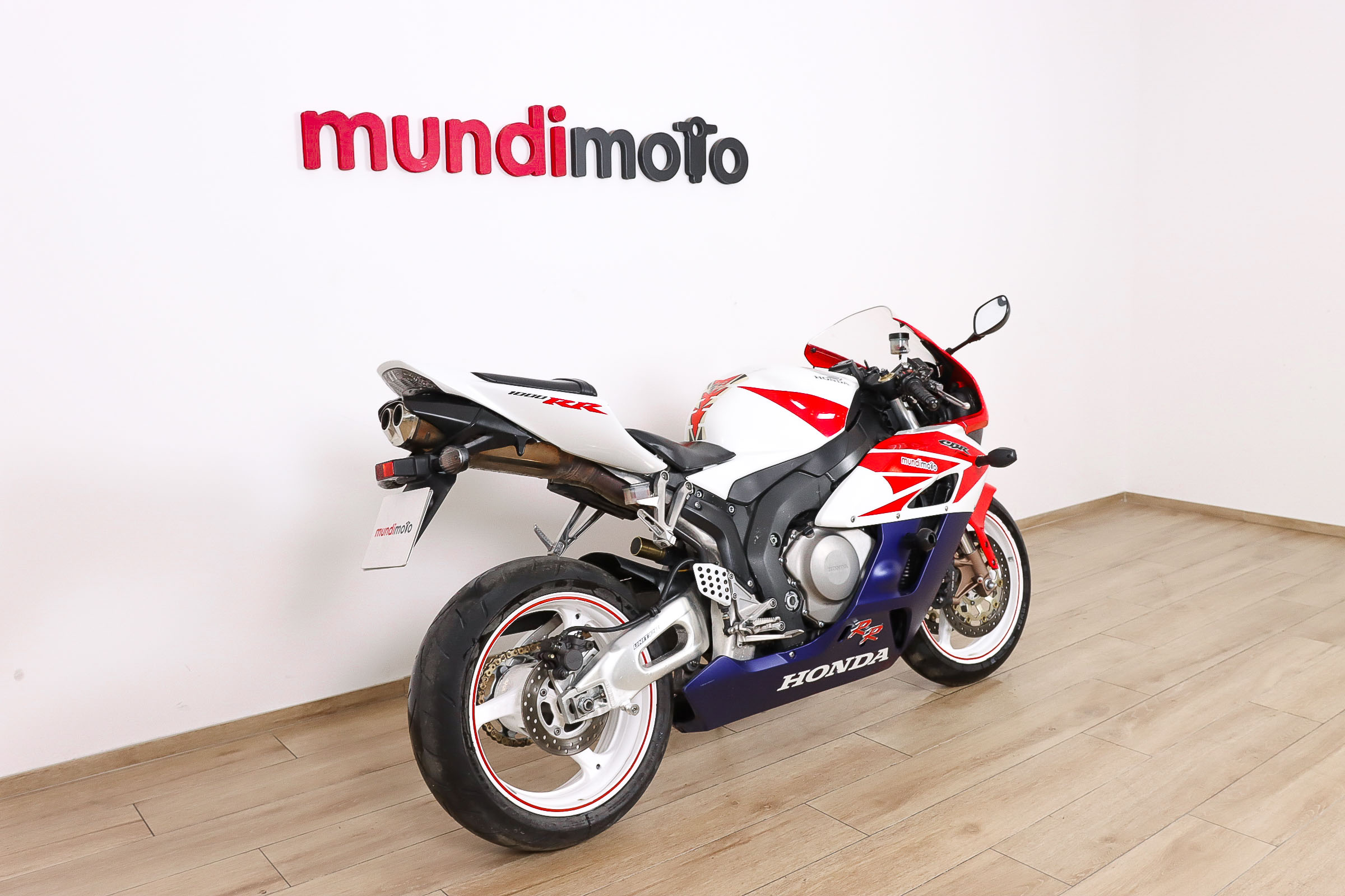 HONDA CBR 1000RRHONDA2 HONDA CBR 1000RRHONDA2
