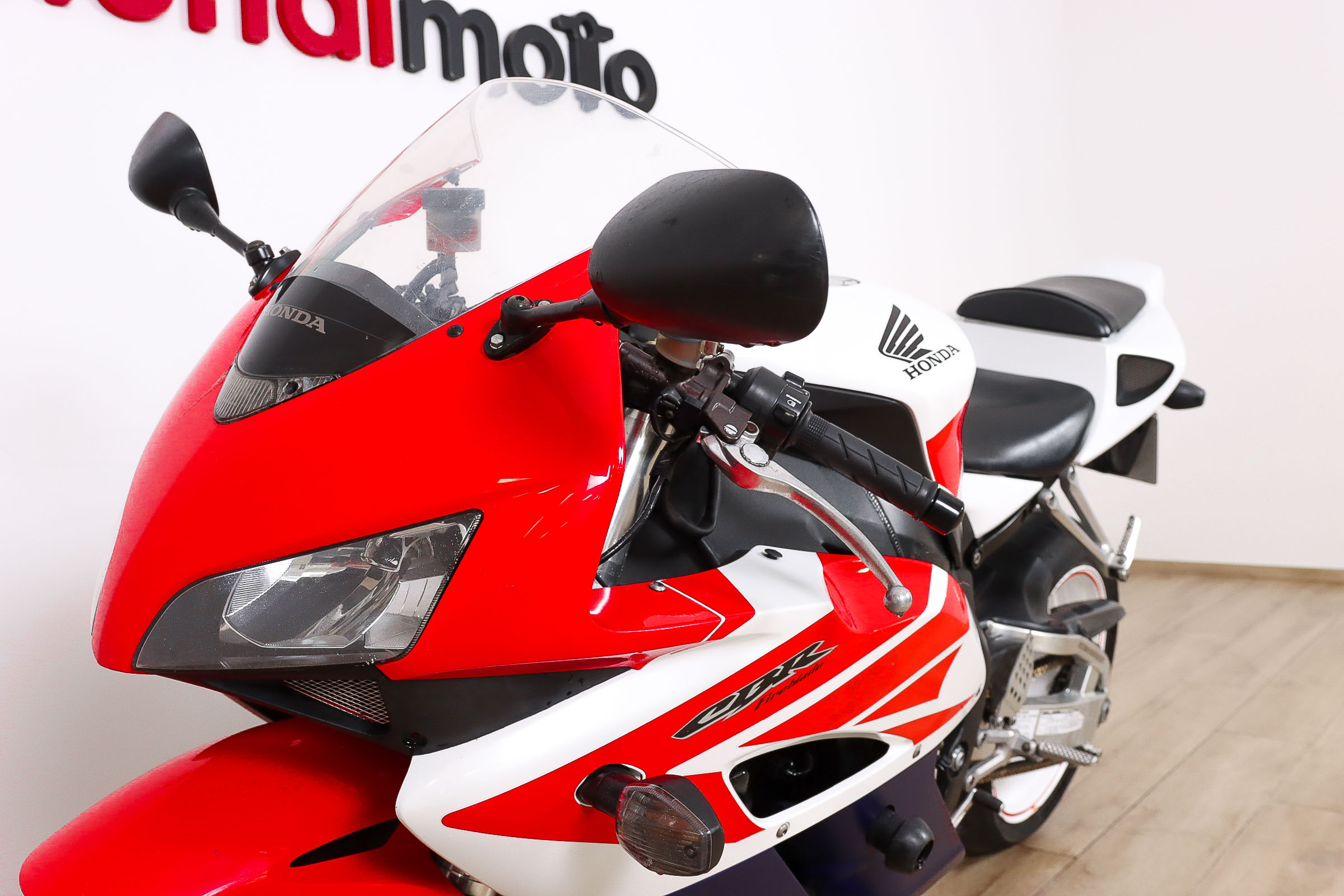HONDA CBR 1000RRHONDA10 HONDA CBR 1000RRHONDA10