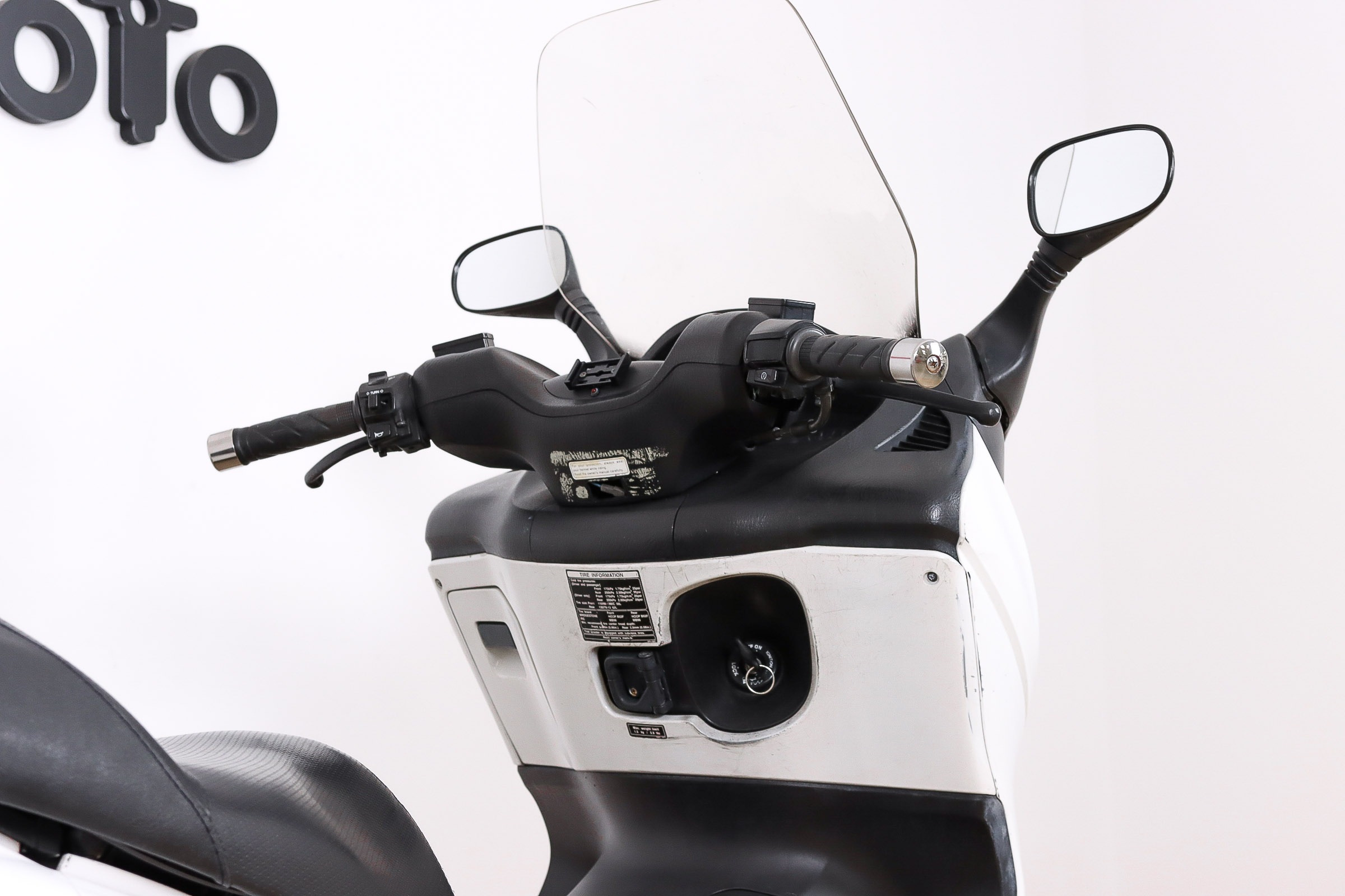 HONDA S-WING 125HONDA8 HONDA S-WING 125HONDA8