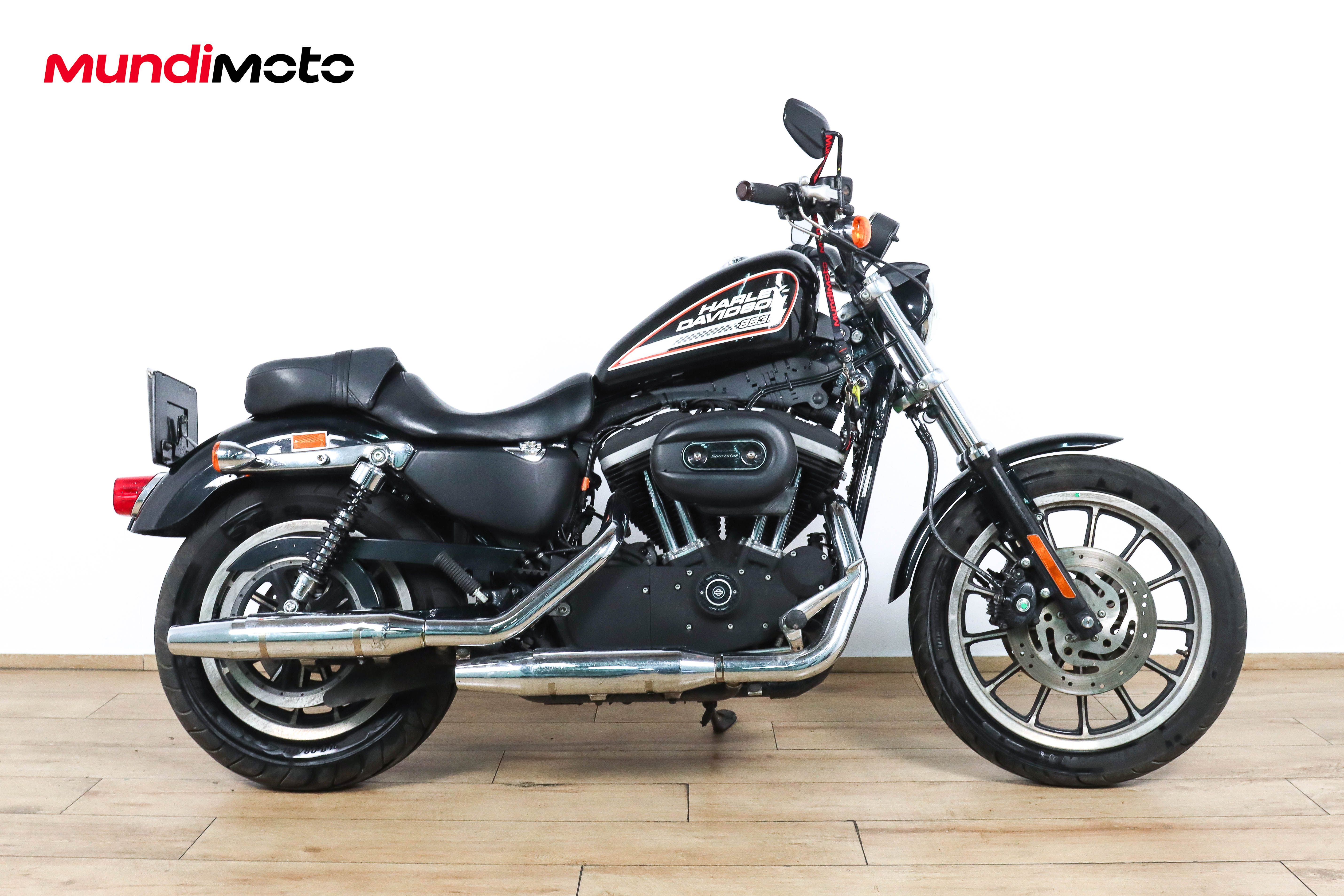 HARLEY DAVIDSON Sportster 883HARLEY DAVIDSON0 HARLEY DAVIDSON Sportster 883HARLEY DAVIDSON0