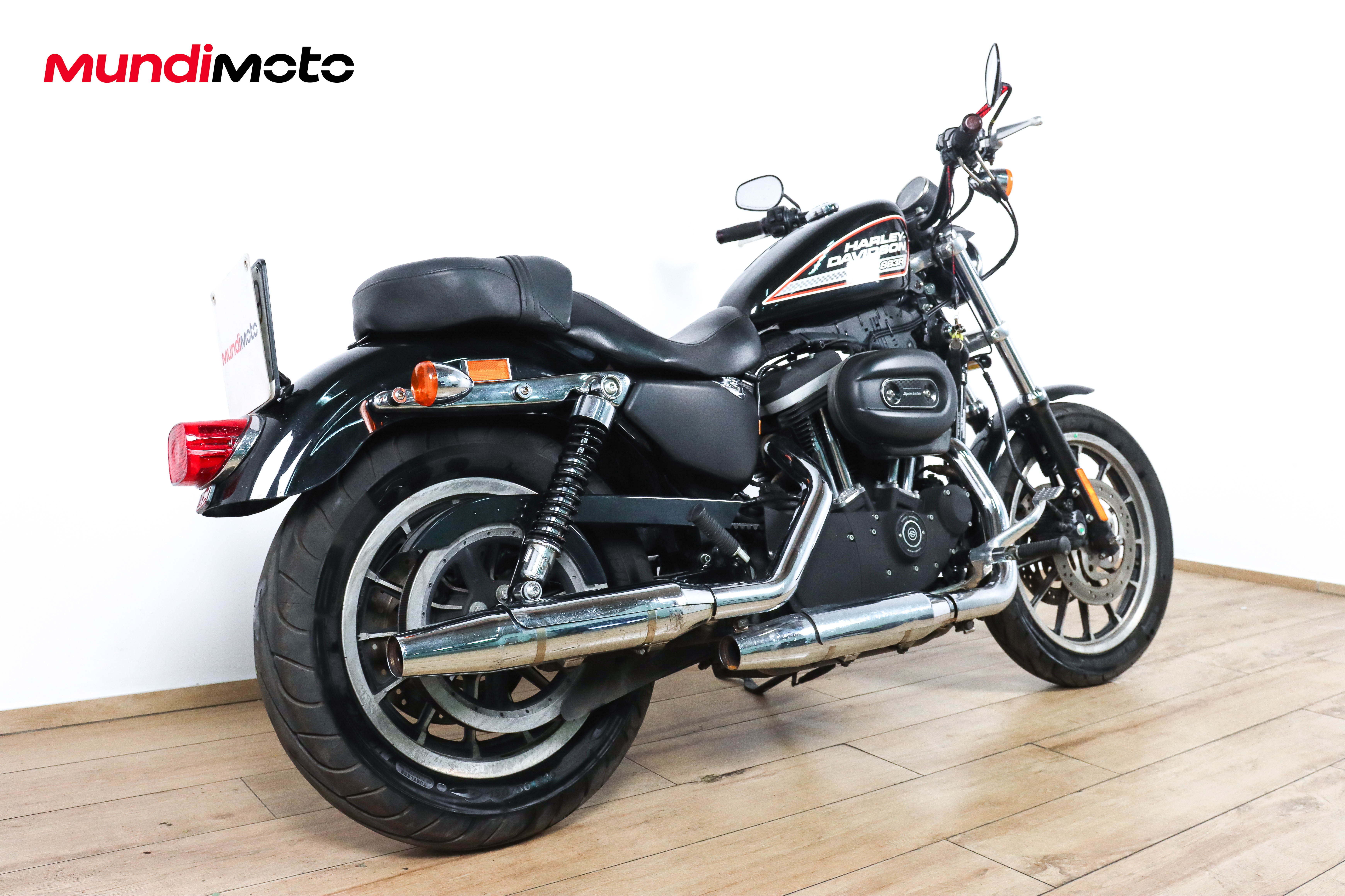 HARLEY DAVIDSON Sportster 883HARLEY DAVIDSON2 HARLEY DAVIDSON Sportster 883HARLEY DAVIDSON2