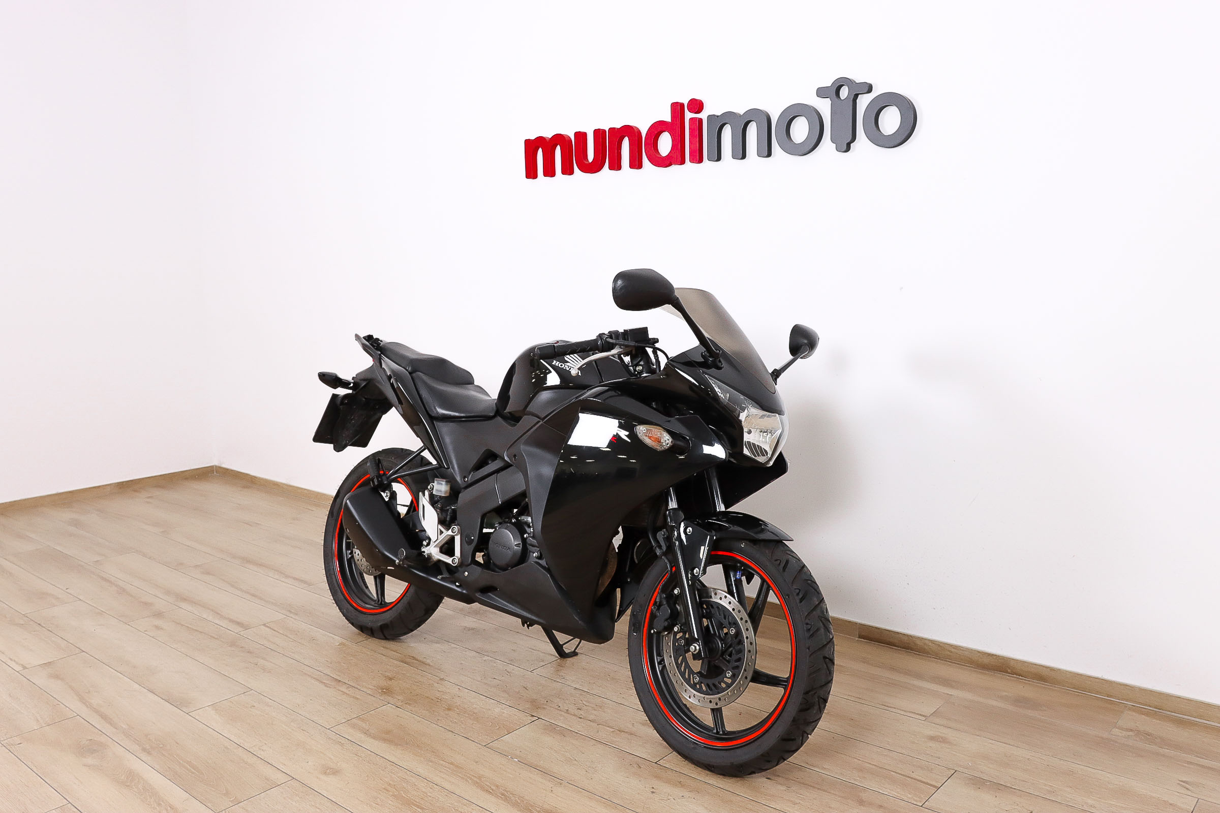 HONDA CBR 125RHONDA1 HONDA CBR 125RHONDA1