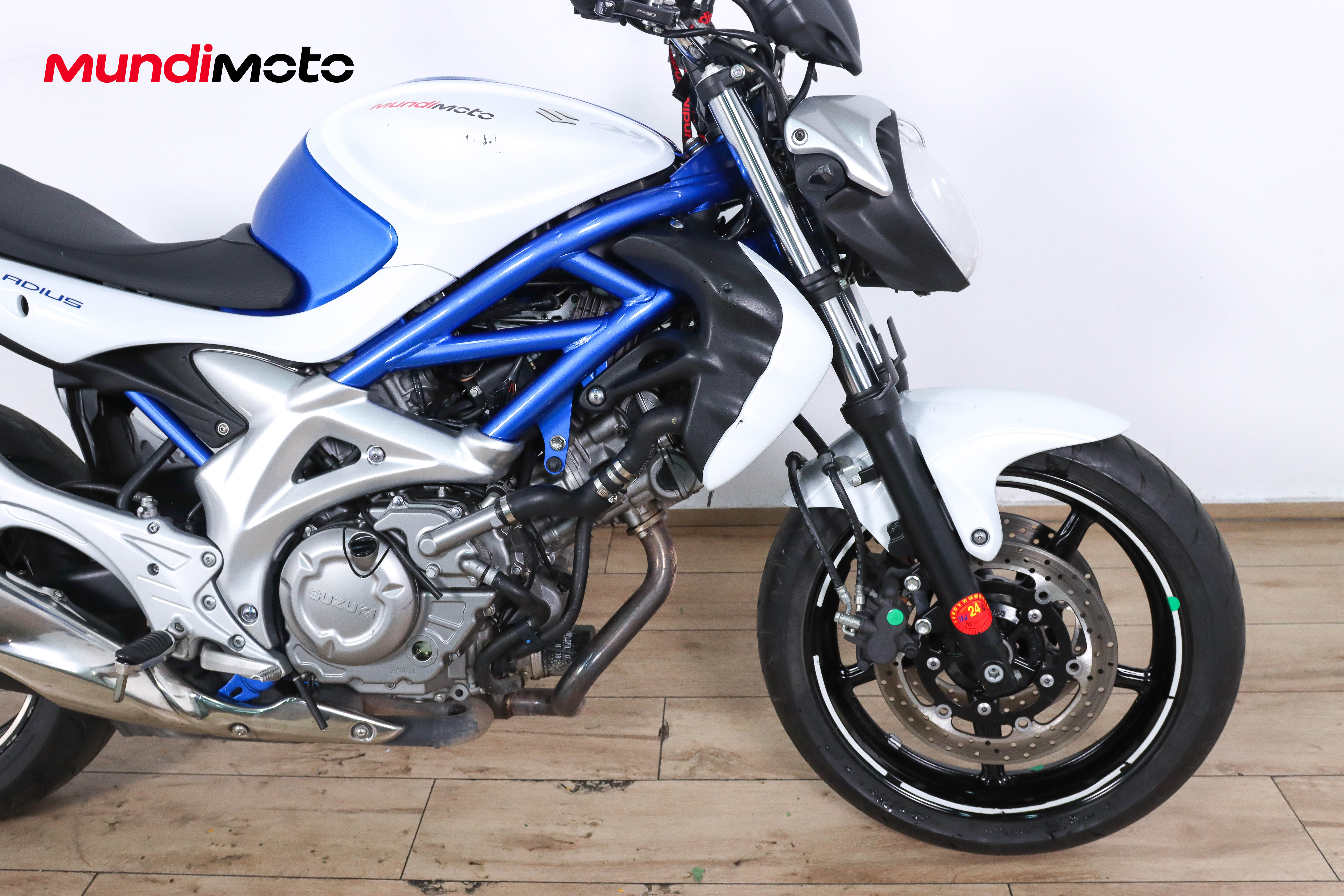 SUZUKI Gladius 650SUZUKI4 SUZUKI Gladius 650SUZUKI4