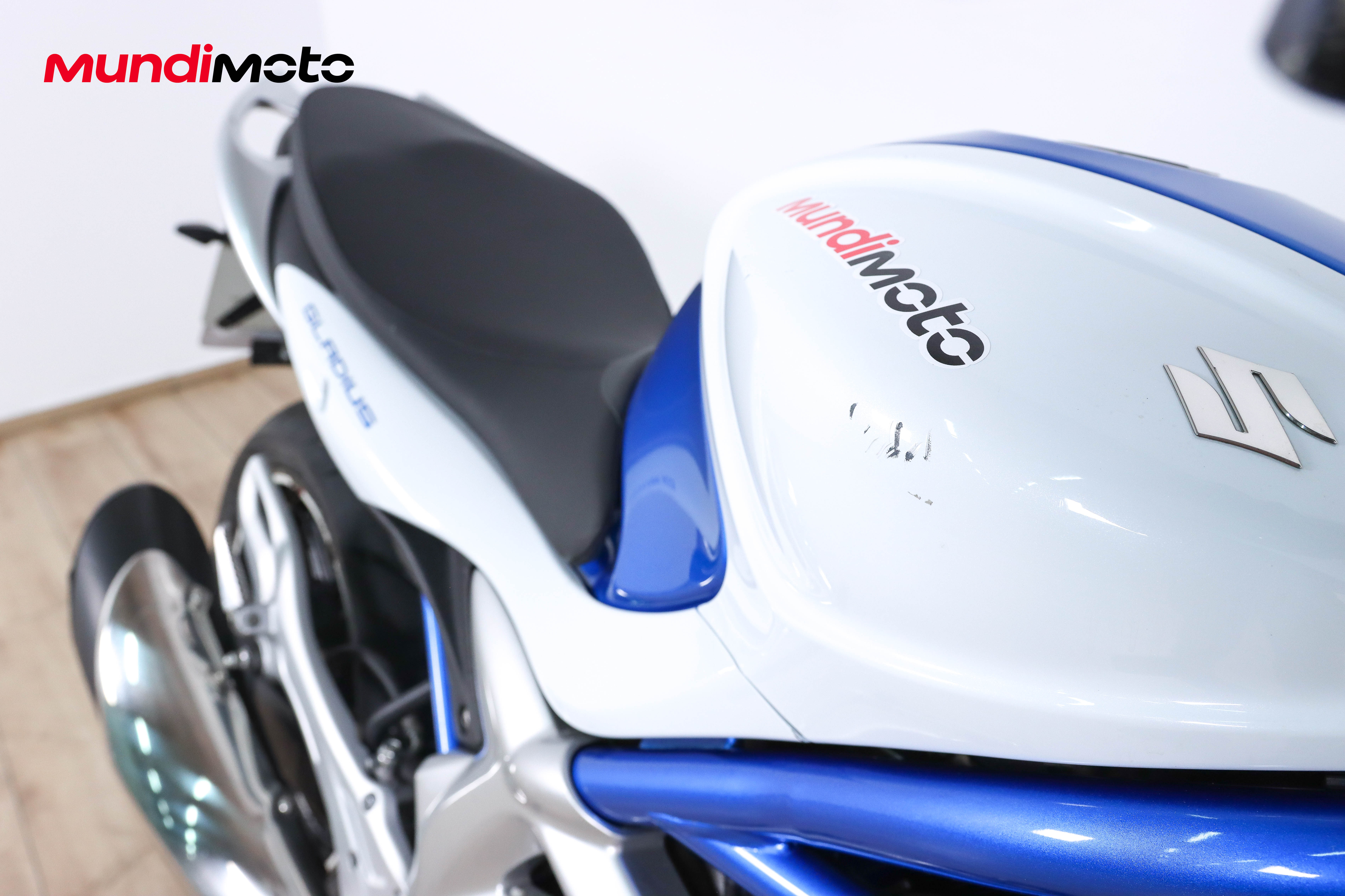 SUZUKI Gladius 650SUZUKI5 SUZUKI Gladius 650SUZUKI5