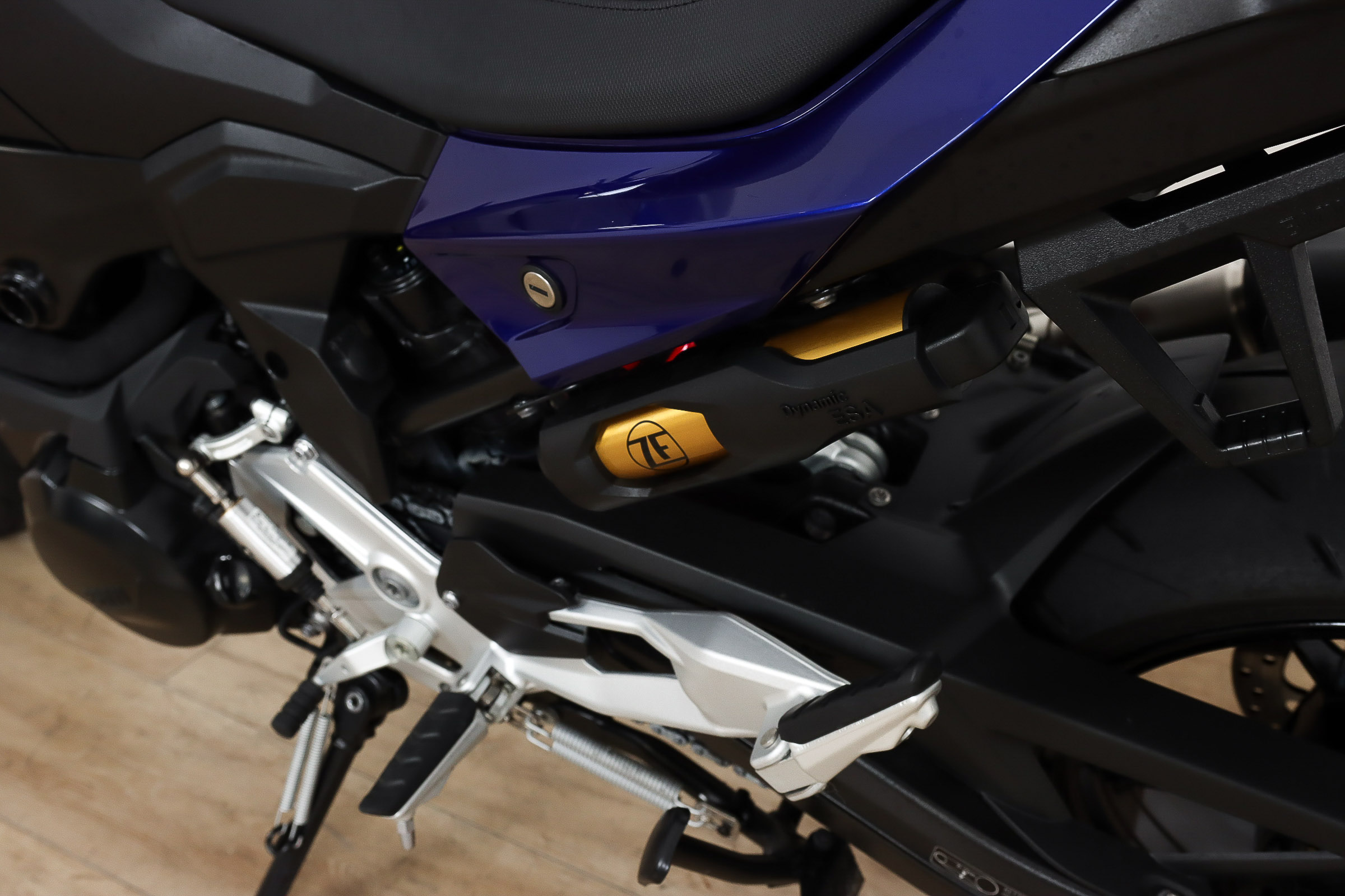 BMW F 900 RBMW14 BMW F 900 RBMW14