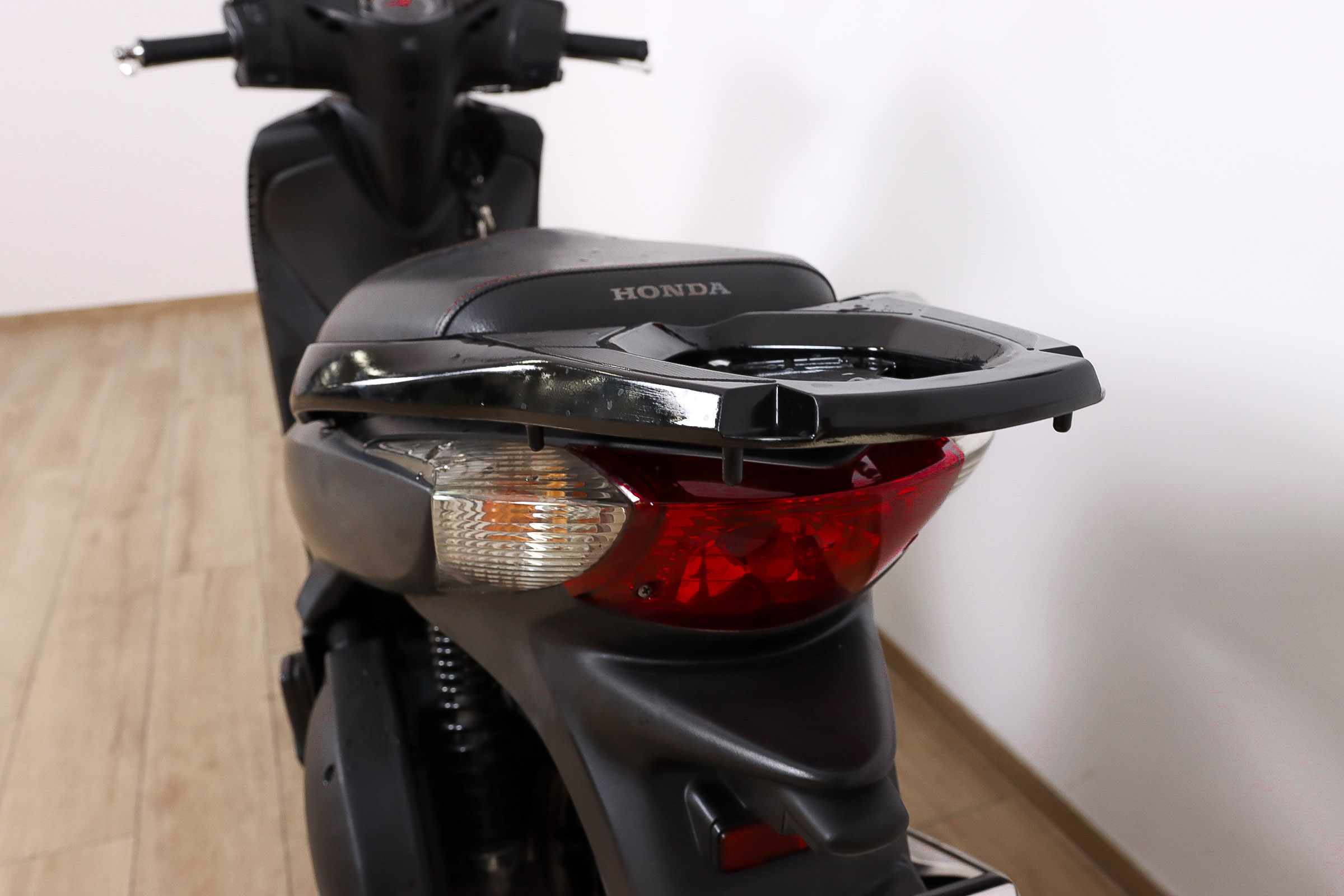 HONDA SCOOPY SH125iHONDA8 HONDA SCOOPY SH125iHONDA8