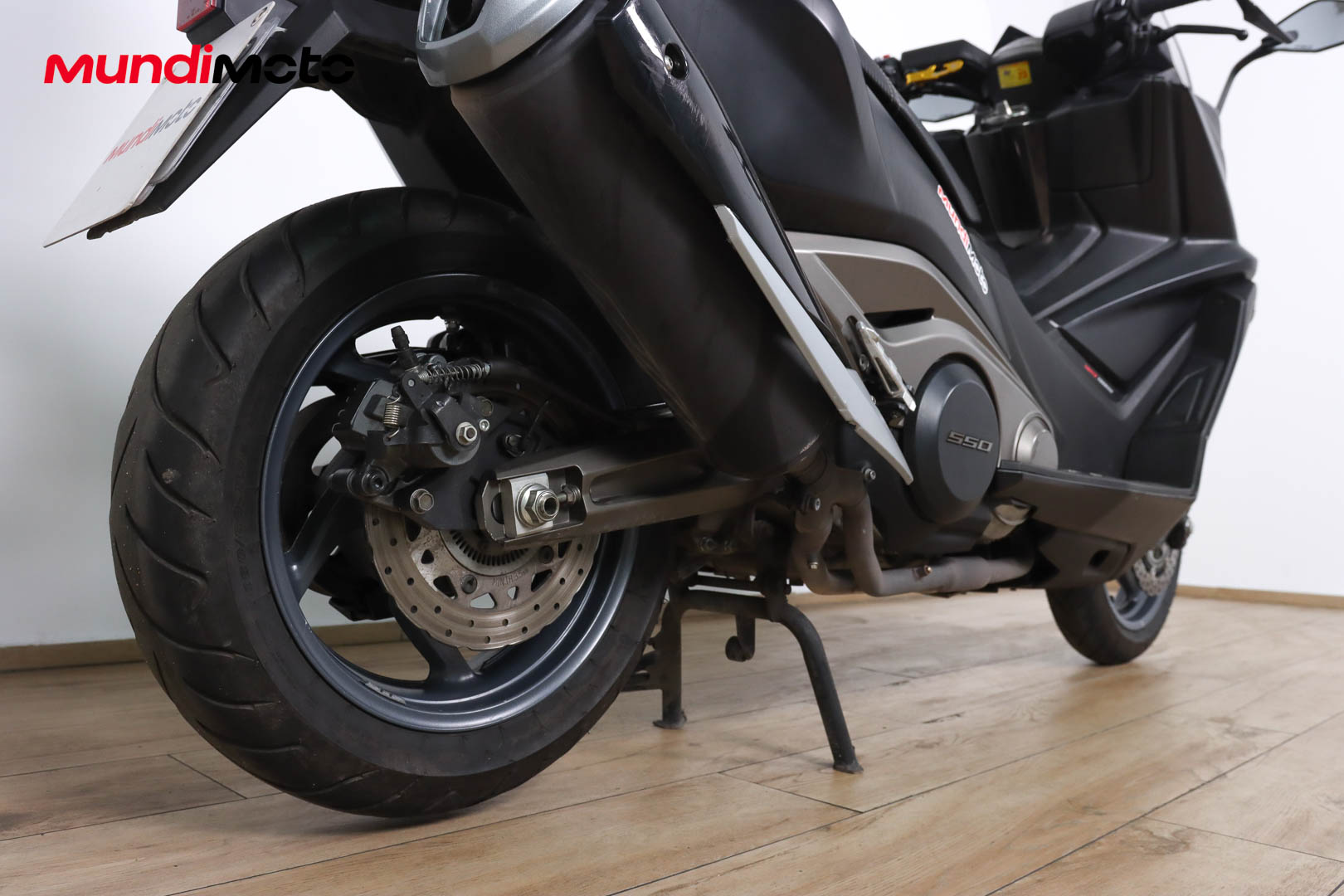 KYMCO AK 550KYMCO3 KYMCO AK 550KYMCO3